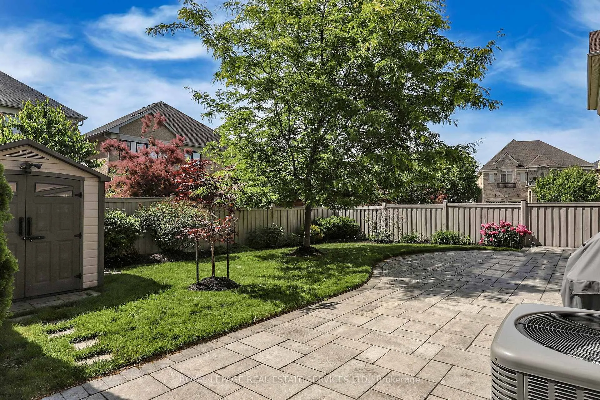 Photo 42 of 149 Coastline Drive, Brampton, Bram West — HOMEH