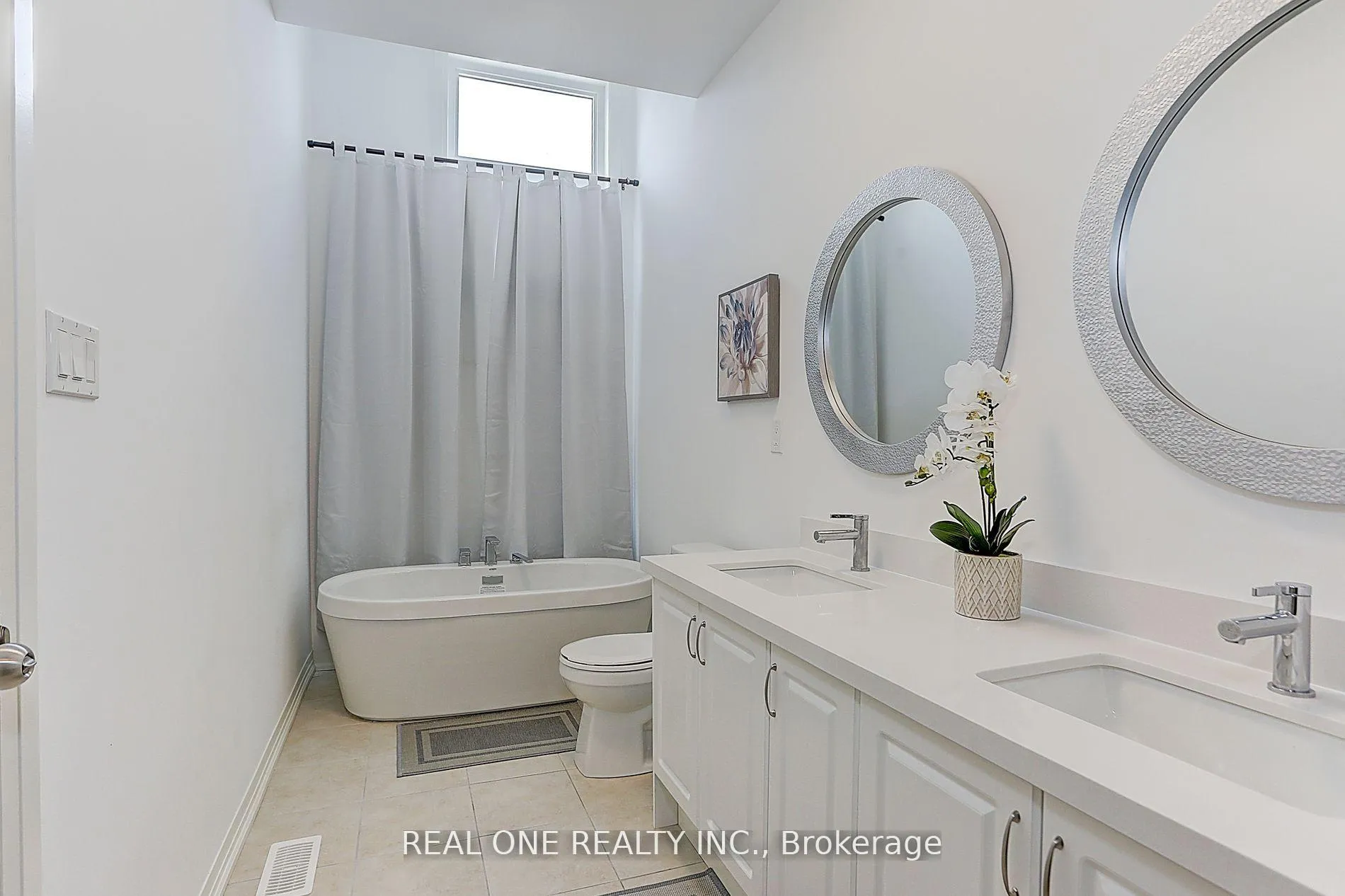 Photo 20 of 129 Markland Street W, Markham, Cachet — HOMEH
