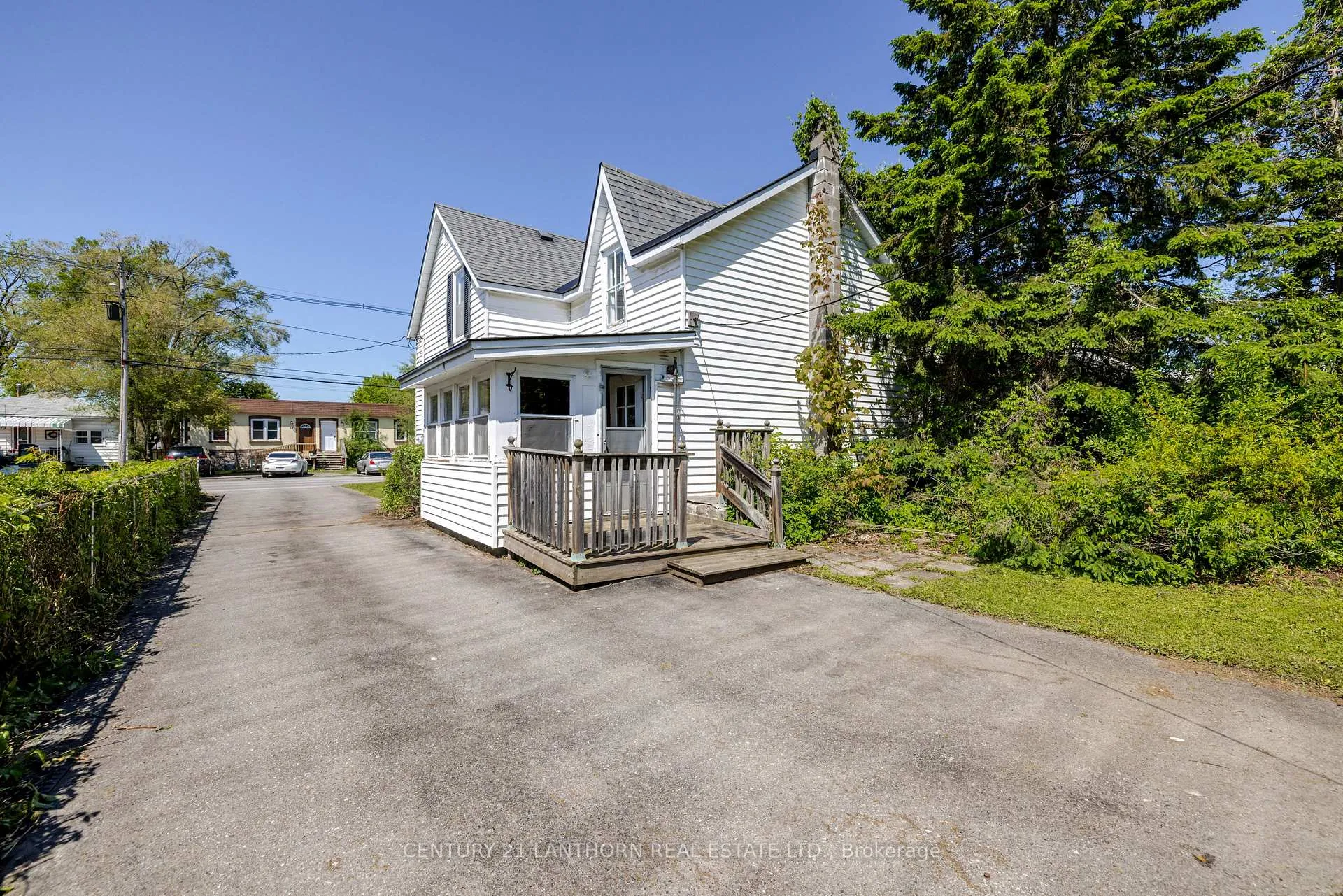 Photo 5 of 75 West Street, Quinte West, Trenton Ward — HOMEH
