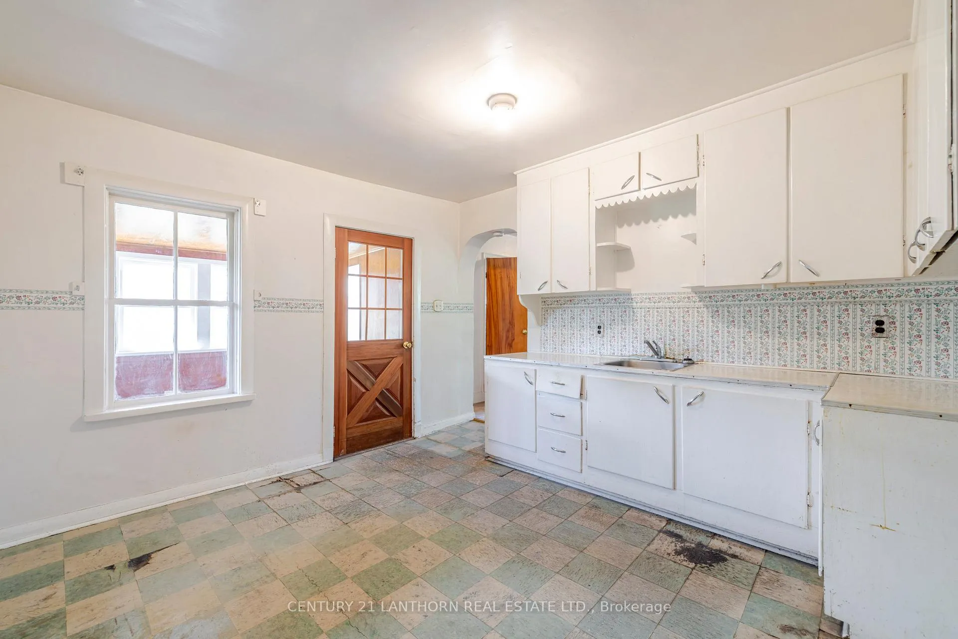 Photo 12 of 75 West Street, Quinte West, Trenton Ward — HOMEH