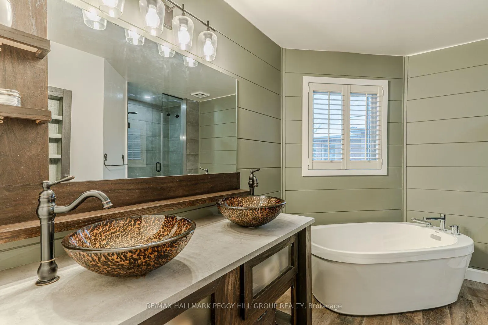 Photo 10 of 15 Charing Crescent, Aurora, Aurora Highlands — HOMEH