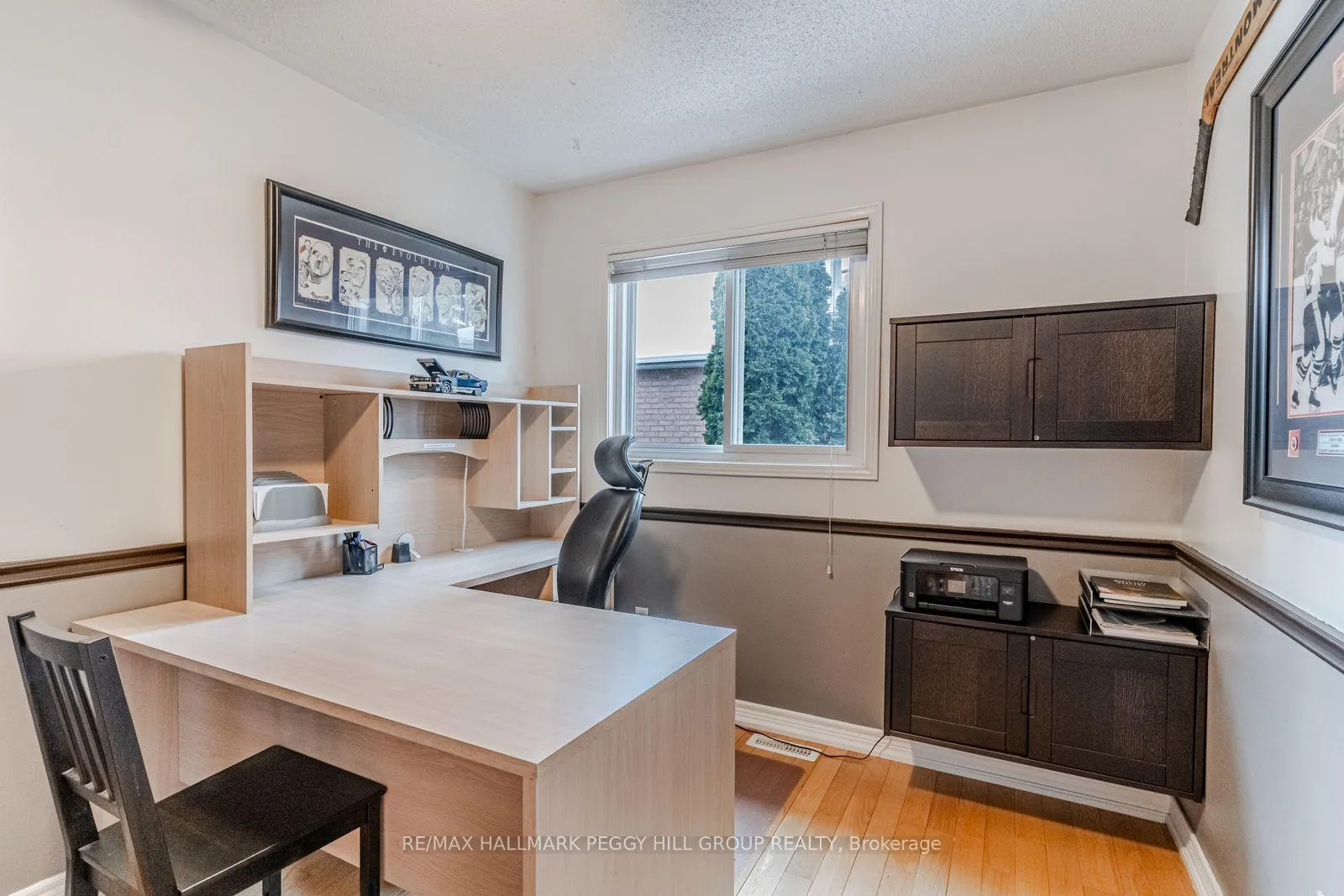 Photo 13 of 15 Charing Crescent, Aurora, Aurora Highlands — HOMEH