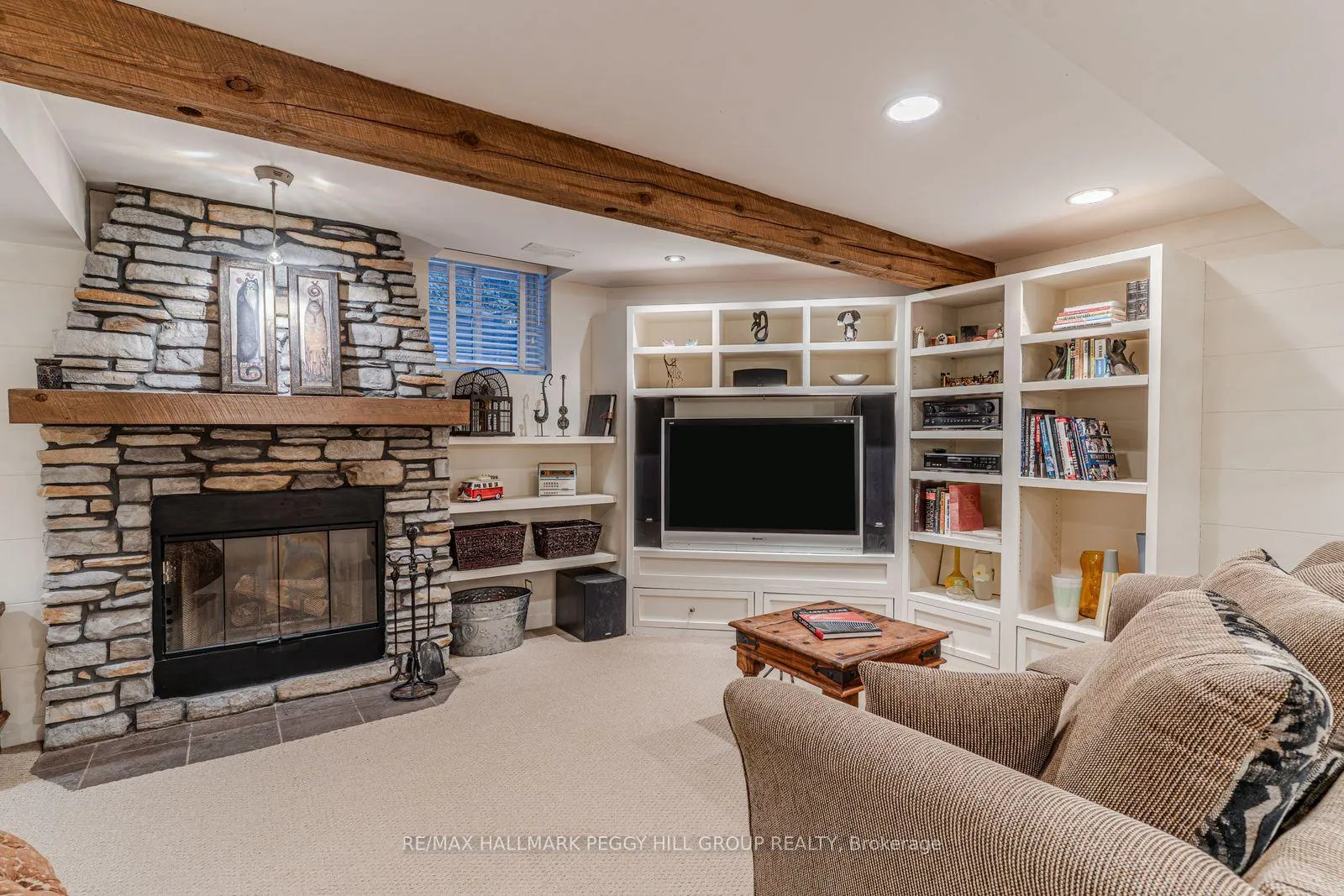 Photo 16 of 15 Charing Crescent, Aurora, Aurora Highlands — HOMEH