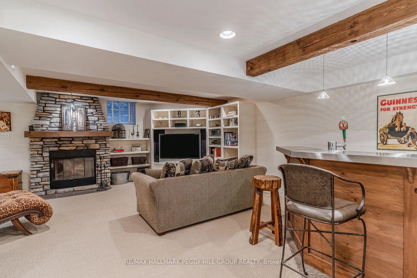 Photo 18 of 15 Charing Crescent, Aurora, Aurora Highlands — HOMEH