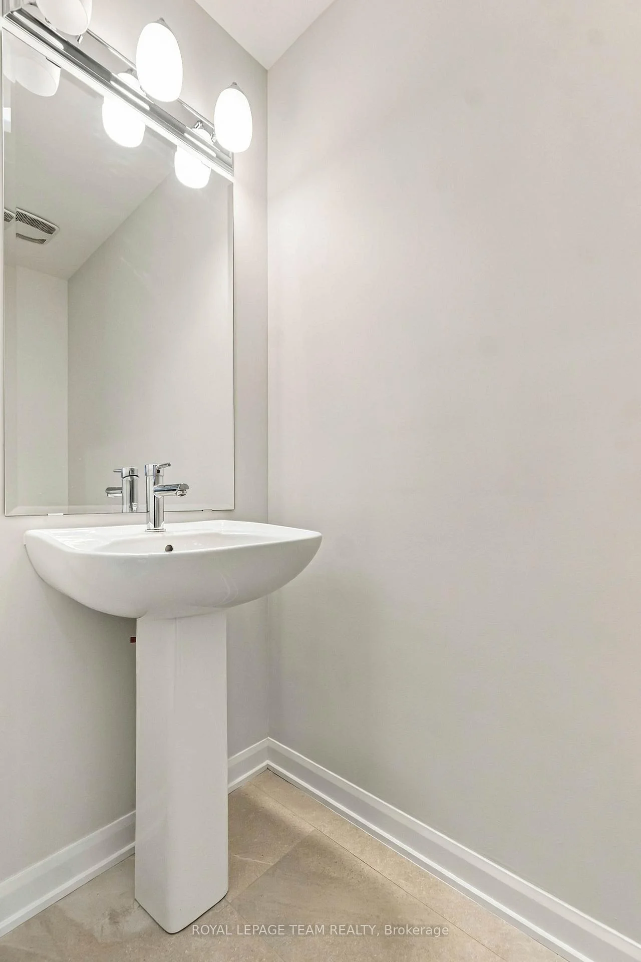 Photo 19 of 845 Fairline Row, Ottawa, Kanata - Emerald Meadows/Trailwest — HOMEH