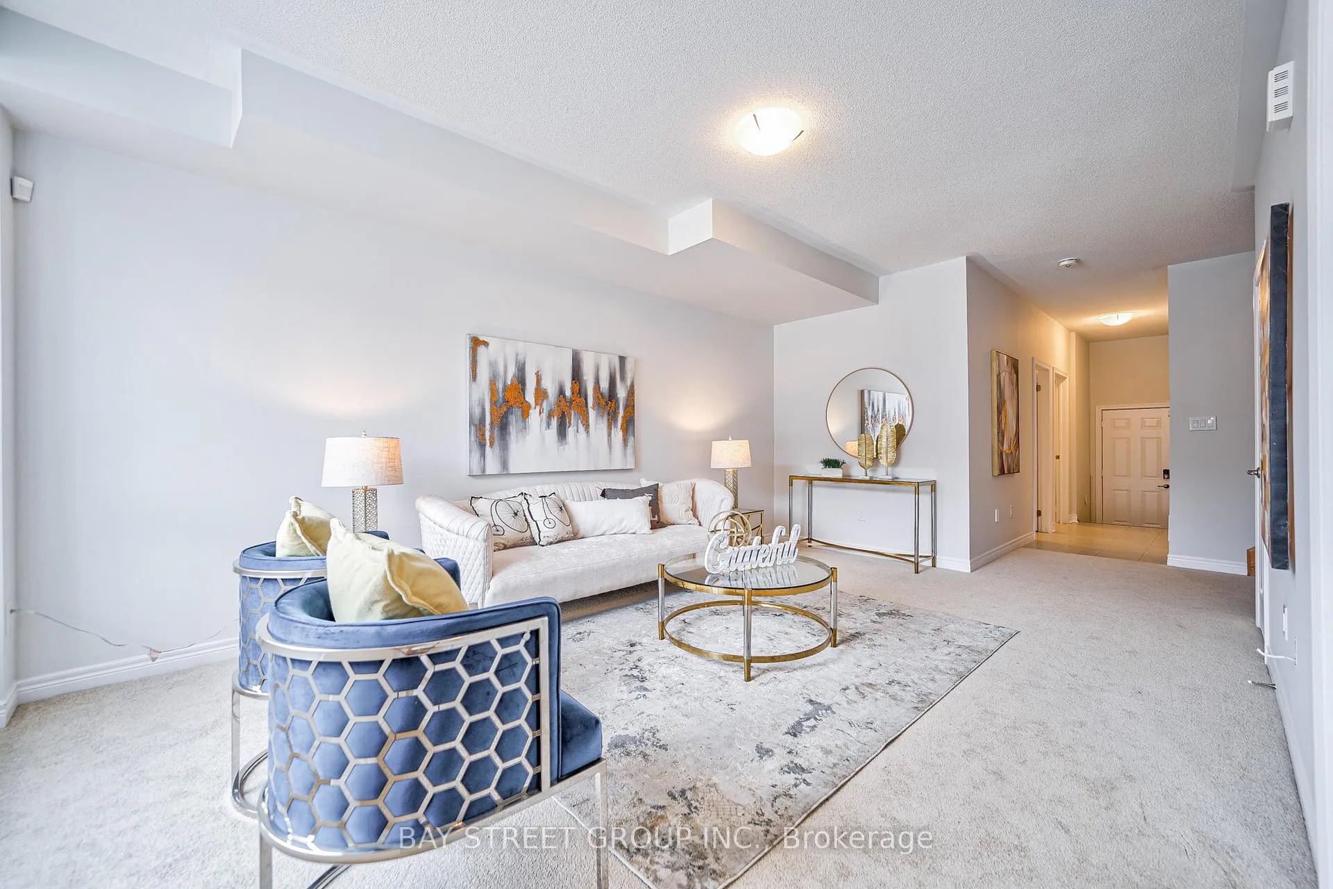 Photo 6 of 153 Mumbai Drive, Markham, Middlefield — HOMEH