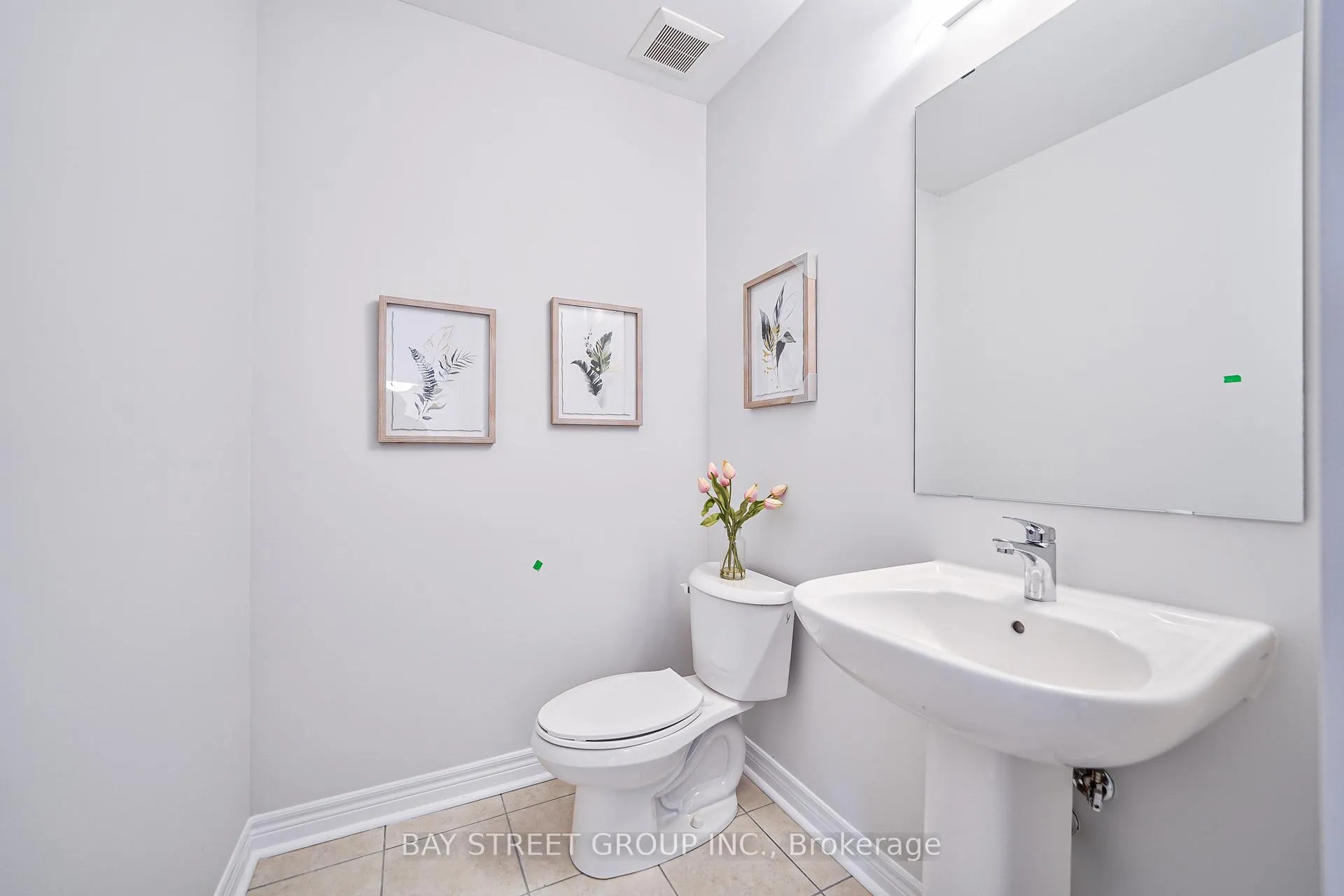 Photo 16 of 153 Mumbai Drive, Markham, Middlefield — HOMEH