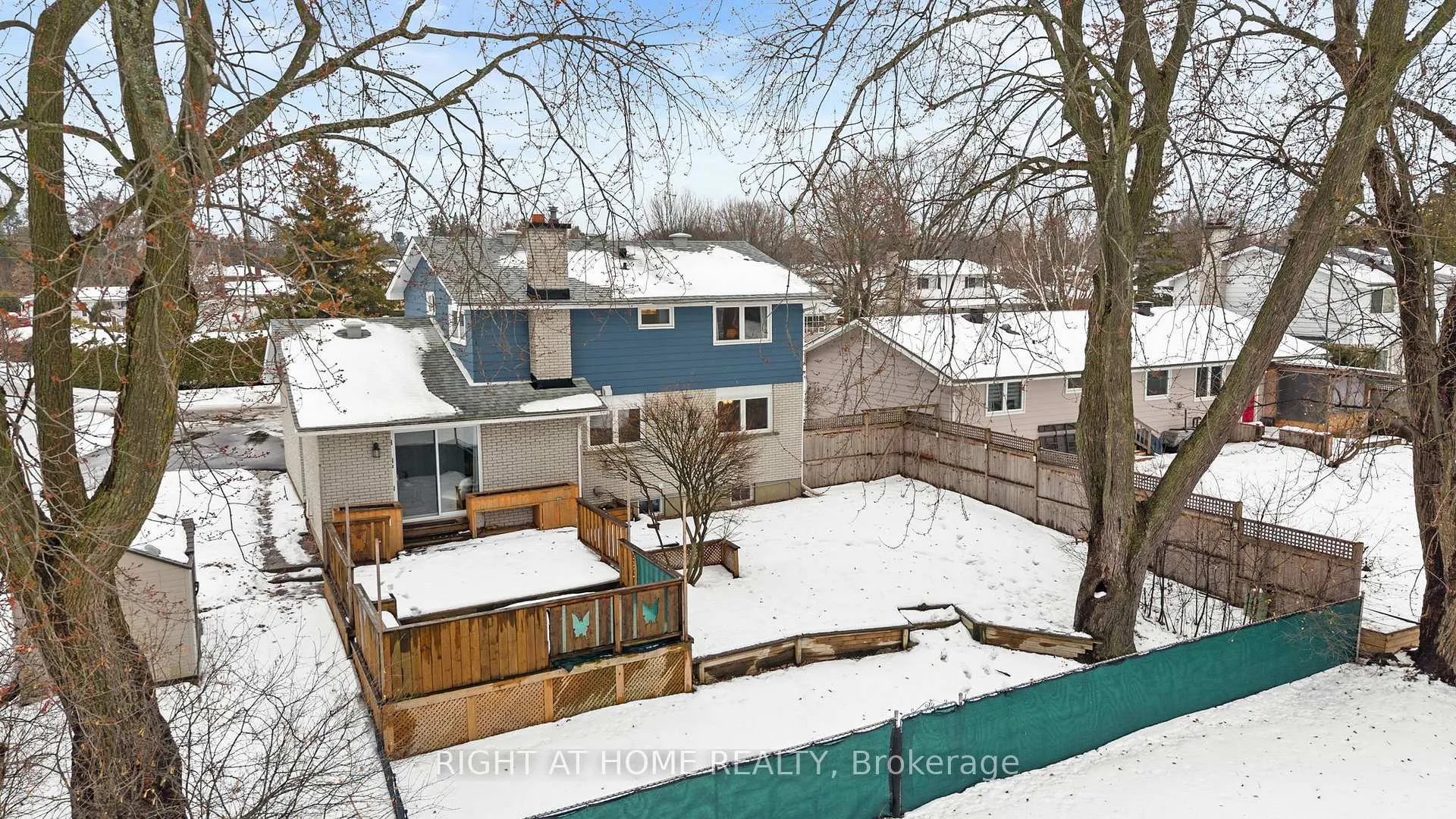 Photo 37 of 9 Aurora Crescent, Ottawa, Manordale — HOMEH