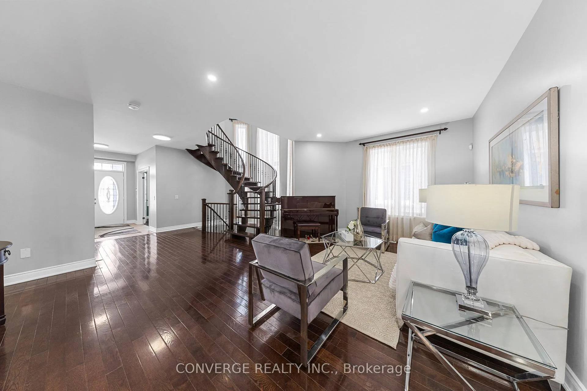 Photo 6 of 9 Islington Drive, Brampton, Brampton East — HOMEH