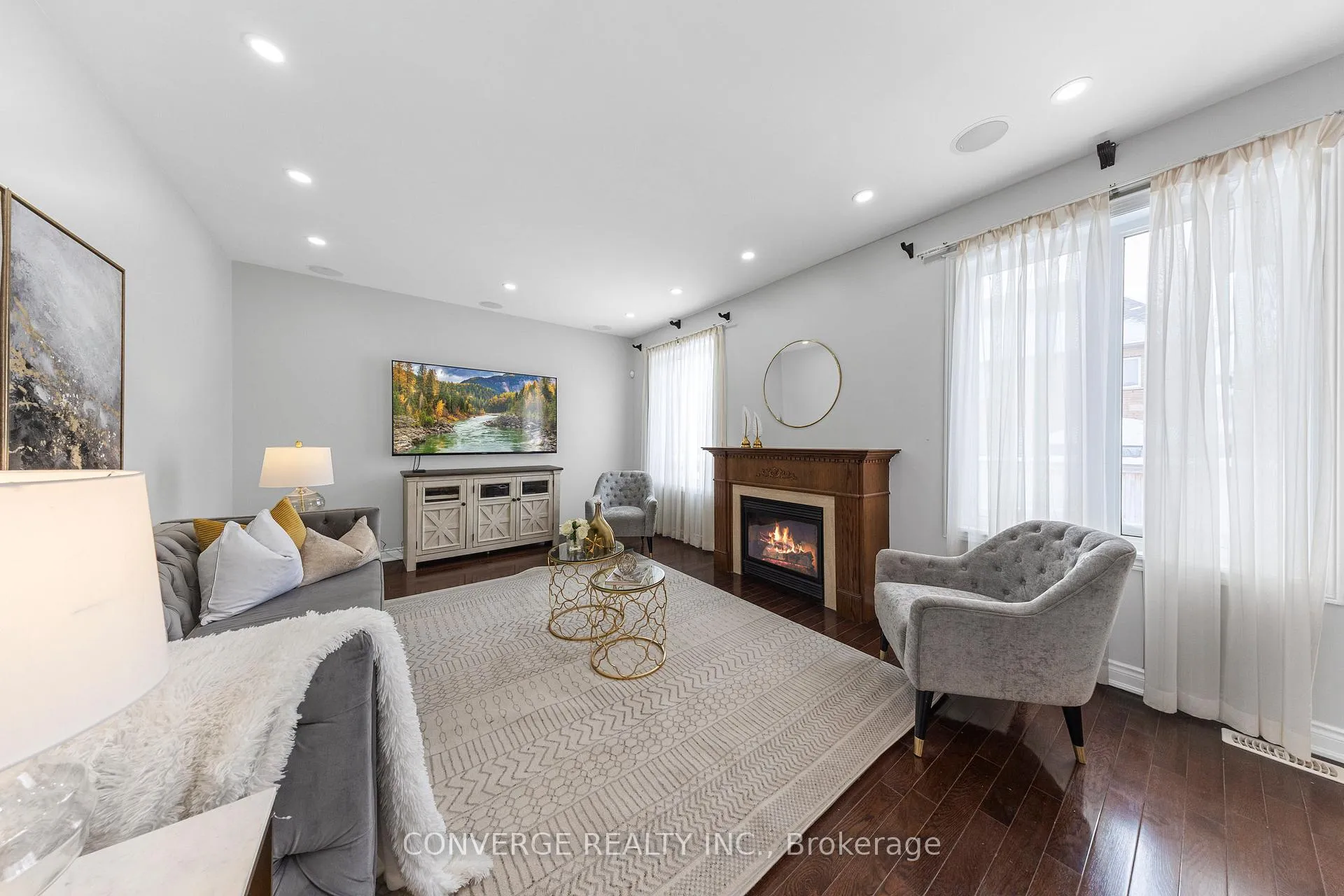 Photo 9 of 9 Islington Drive, Brampton, Brampton East — HOMEH