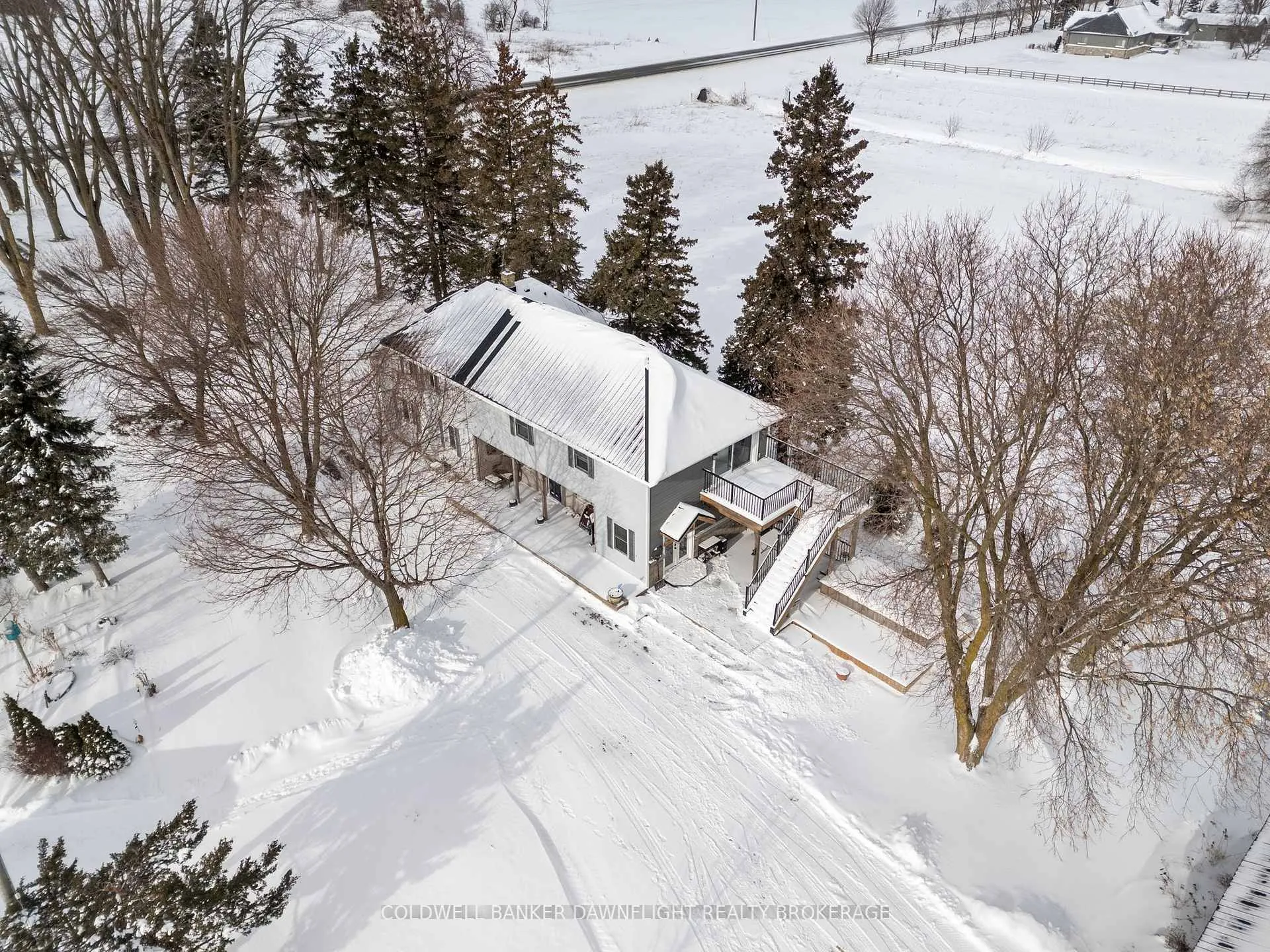 Photo 43 of 69818 London Road, South Huron, Usborne — HOMEH