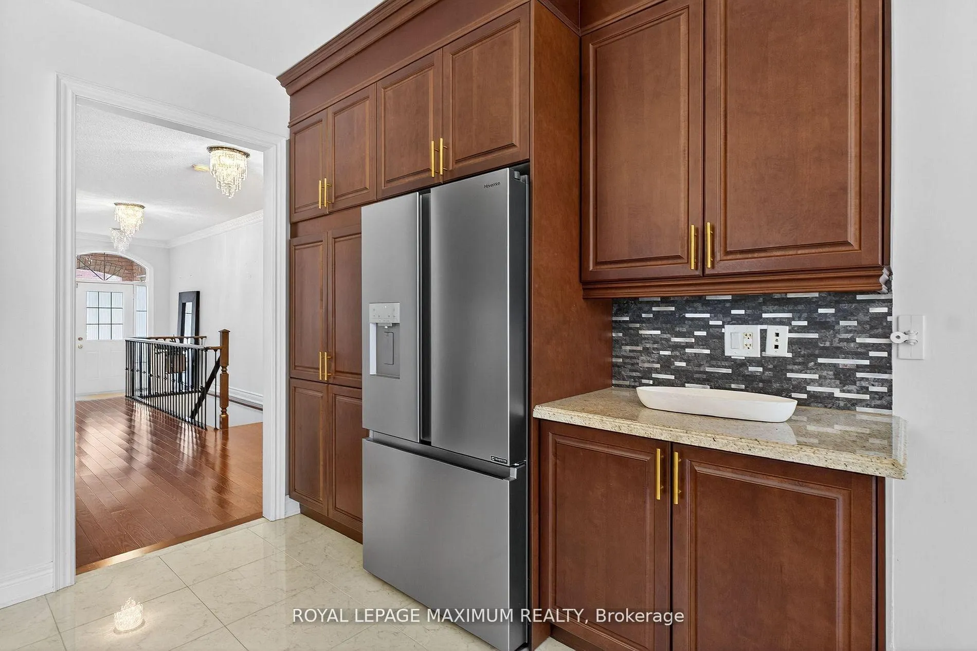 Photo 14 of 27 Acqua Drive, Vaughan, Vellore Village — HOMEH