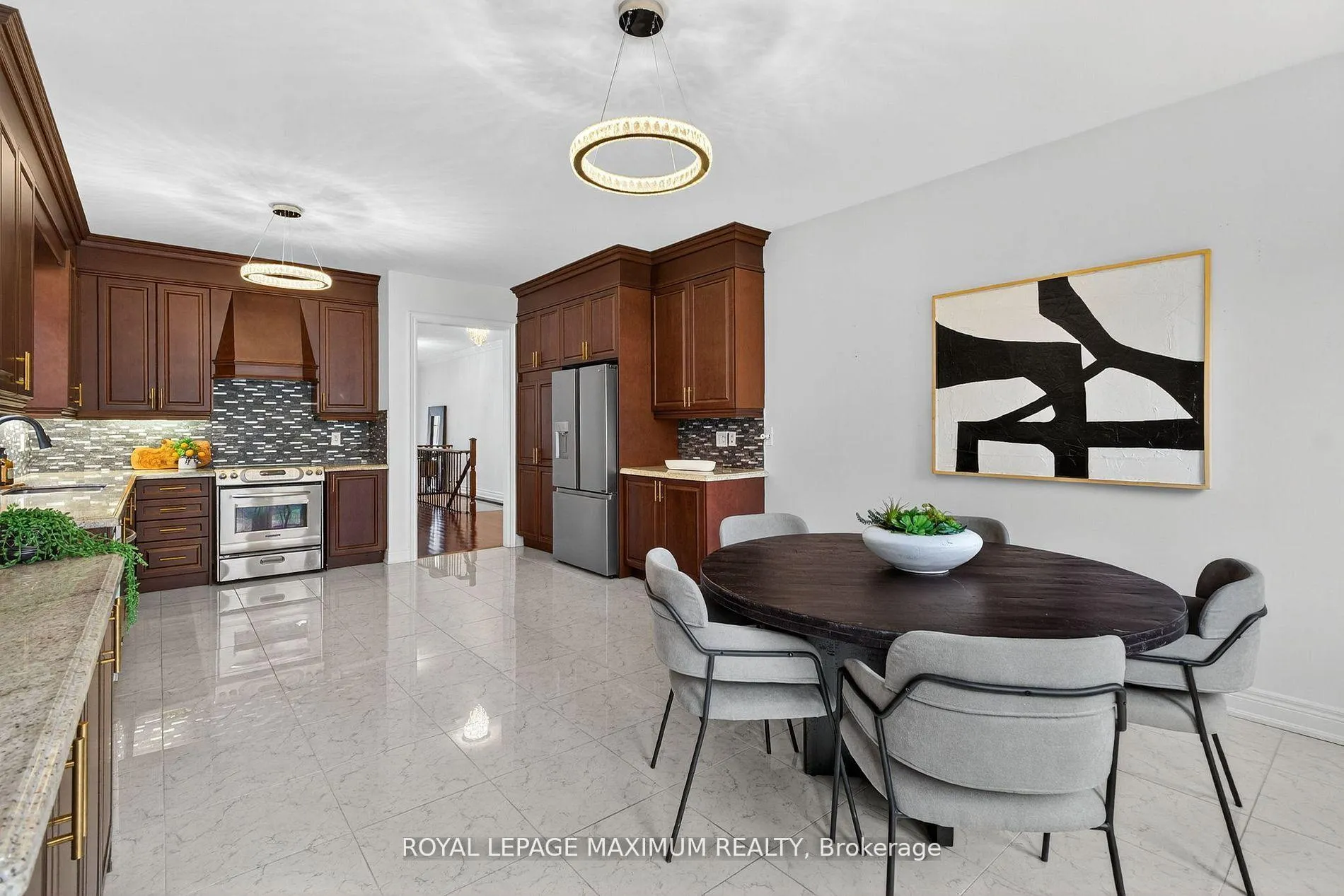 Photo 17 of 27 Acqua Drive, Vaughan, Vellore Village — HOMEH