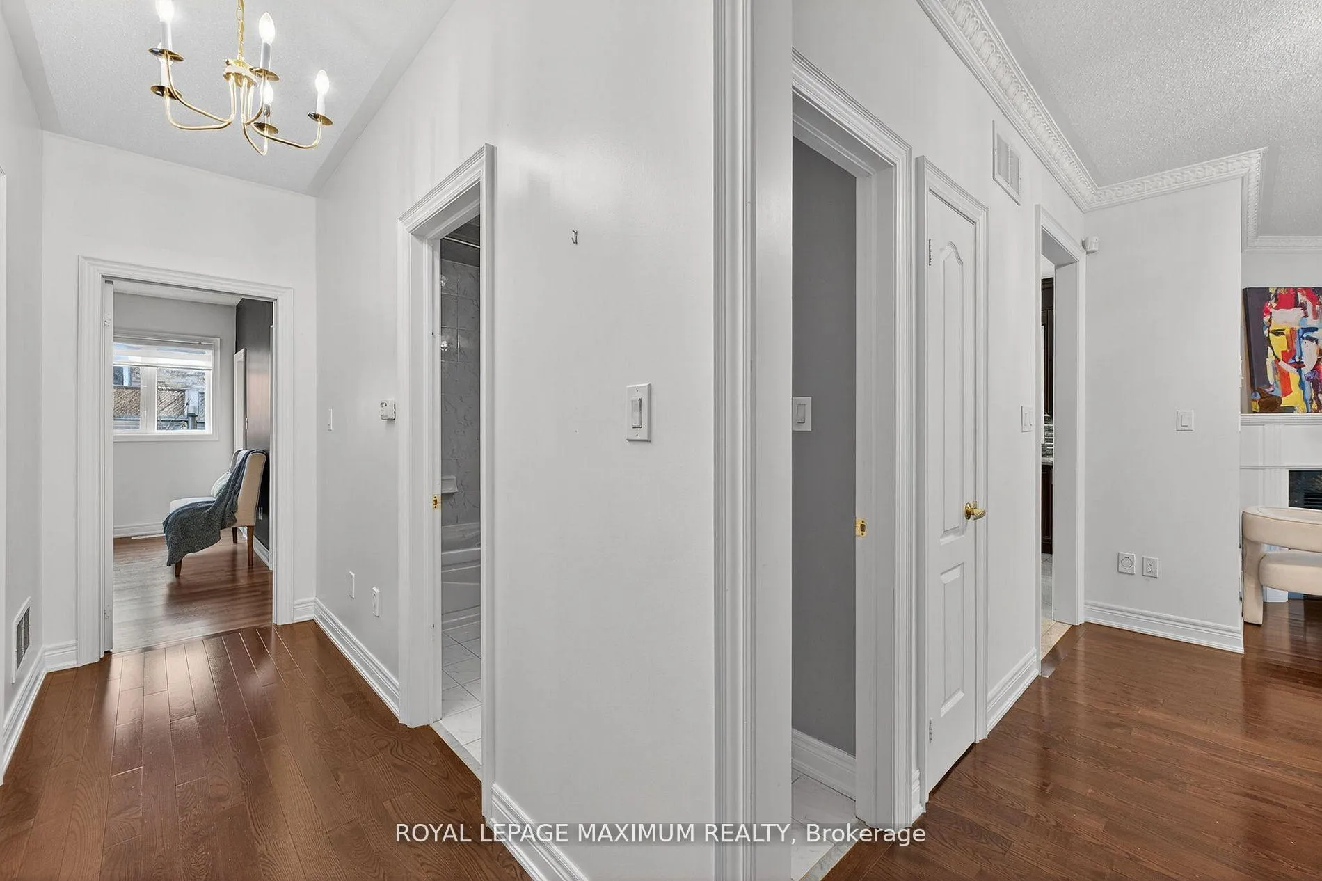 Photo 18 of 27 Acqua Drive, Vaughan, Vellore Village — HOMEH