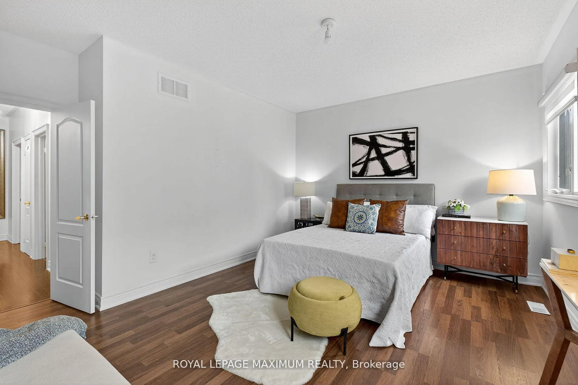 Photo 23 of 27 Acqua Drive, Vaughan, Vellore Village — HOMEH