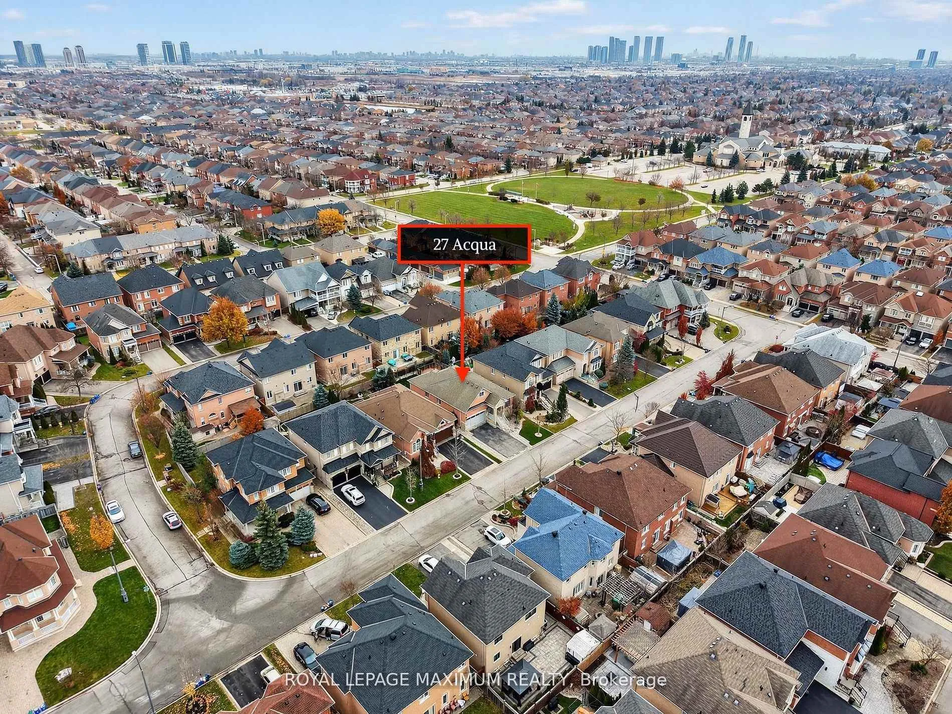 Photo 35 of 27 Acqua Drive, Vaughan, Vellore Village — HOMEH