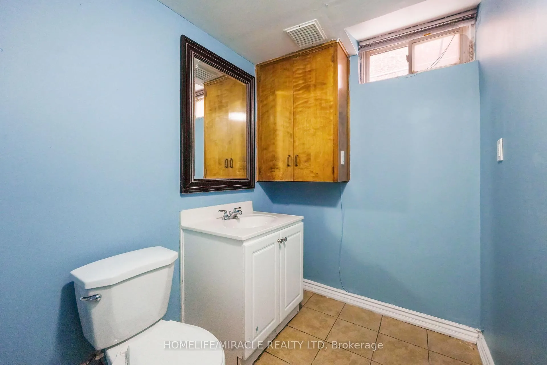 Photo 36 of 27 Deerpark Crescent S, Brampton, Brampton West — HOMEH