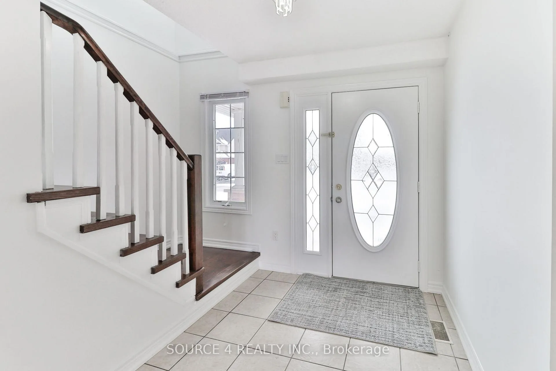 Photo 4 of 202 Franklyn Street, Shelburne — HOMEH