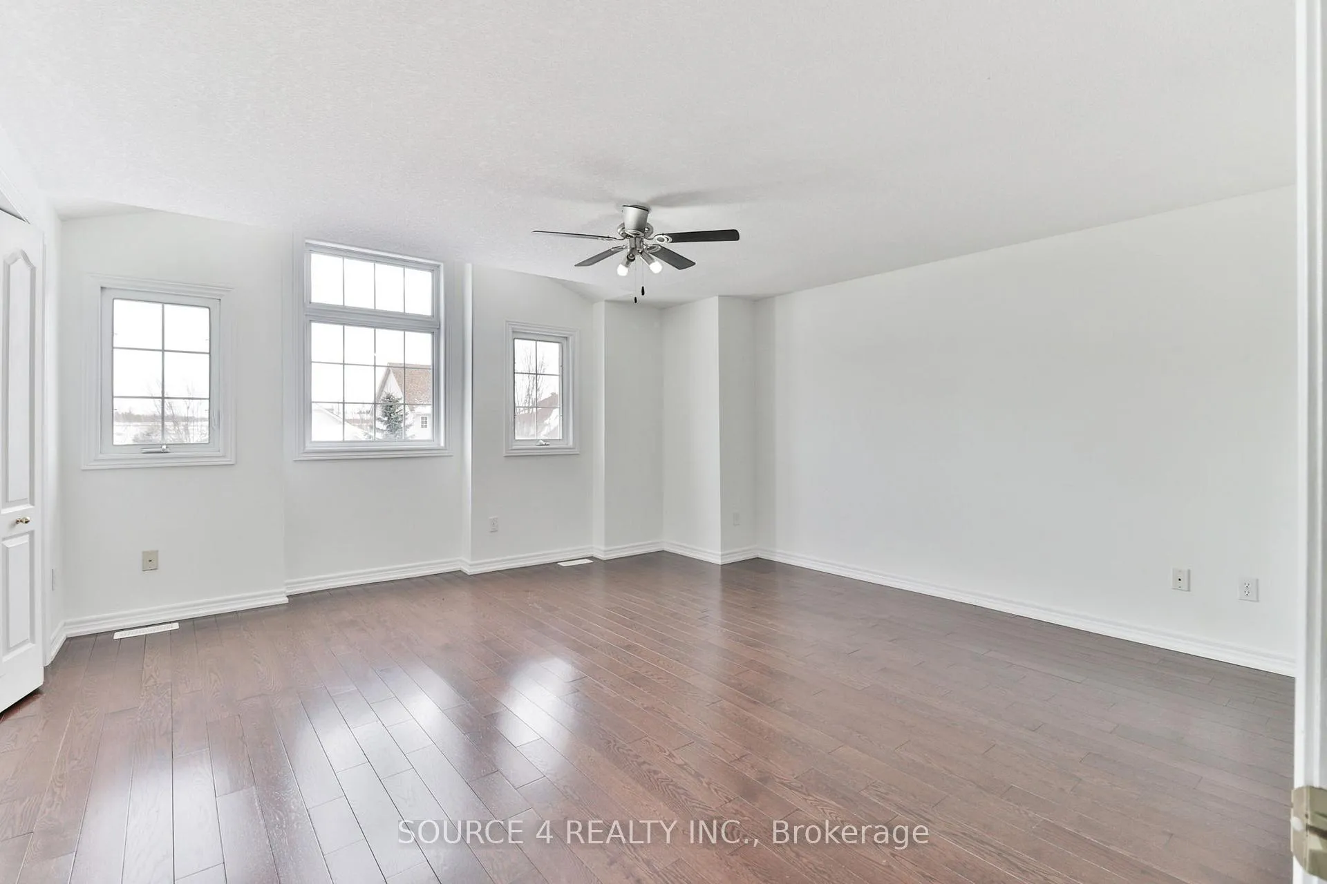 Photo 16 of 202 Franklyn Street, Shelburne — HOMEH