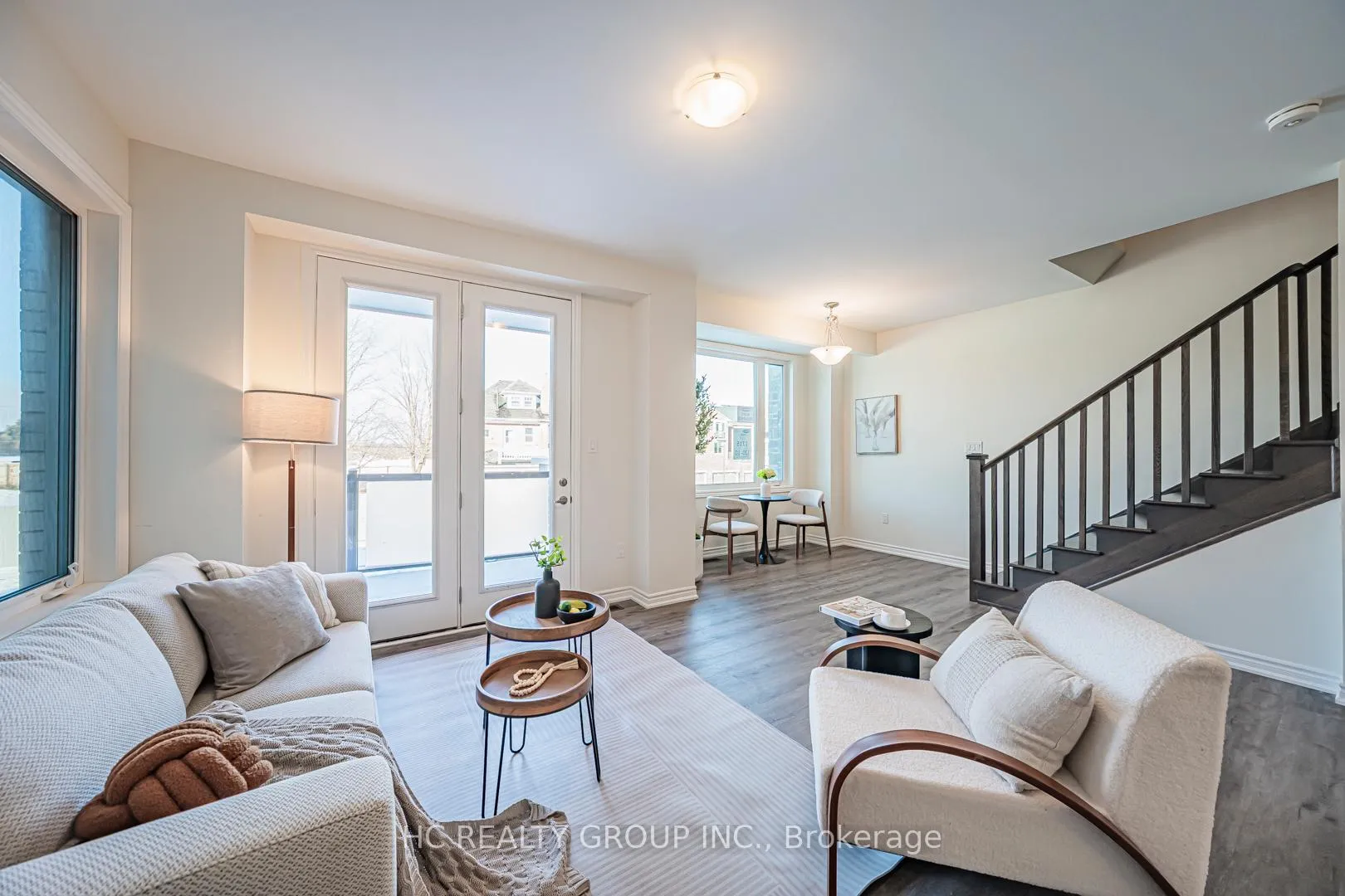 Photo 8 of 82 Thomas Frisby Jr Crescent, Markham, Victoria Square — HOMEH