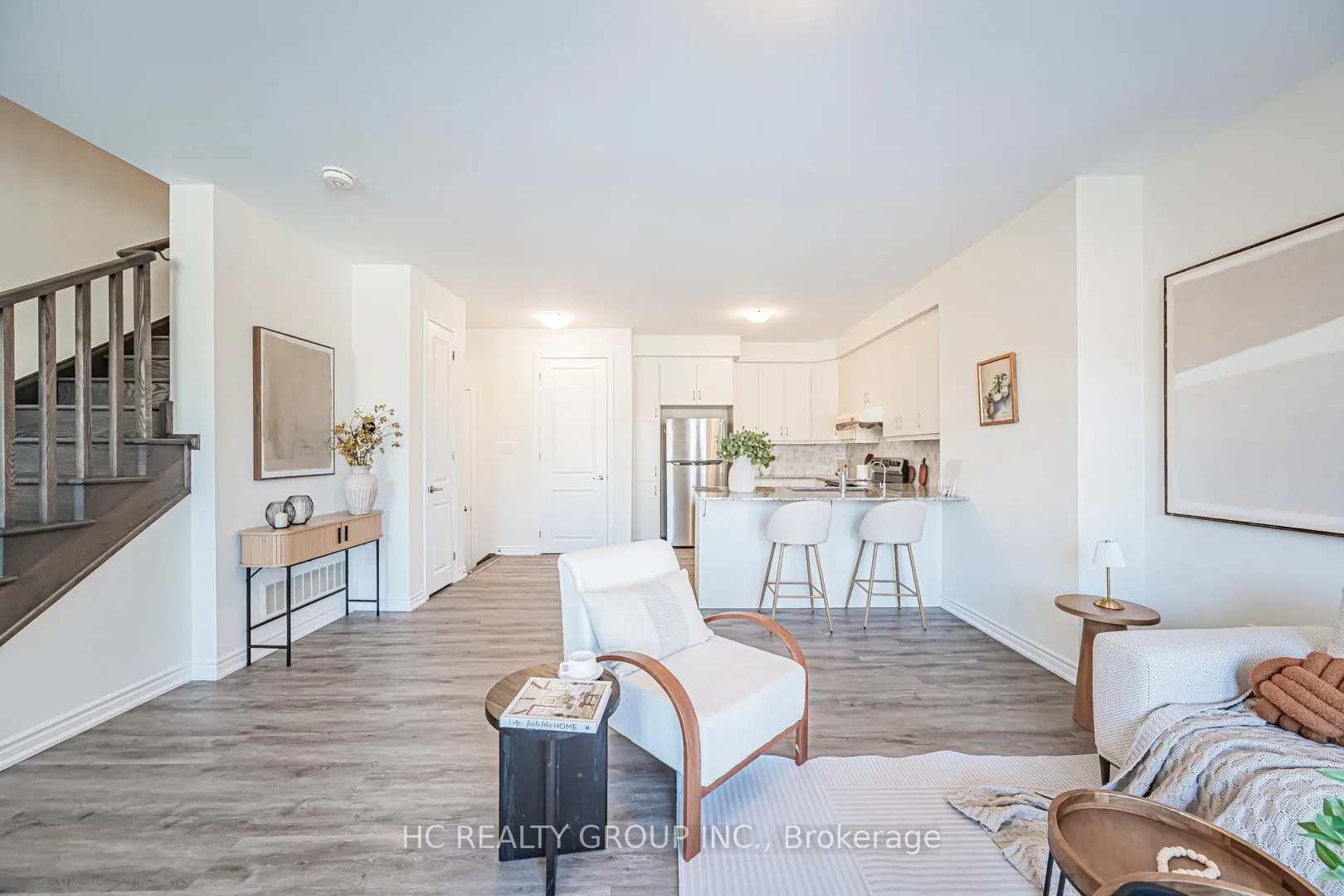 Photo 14 of 82 Thomas Frisby Jr Crescent, Markham, Victoria Square — HOMEH
