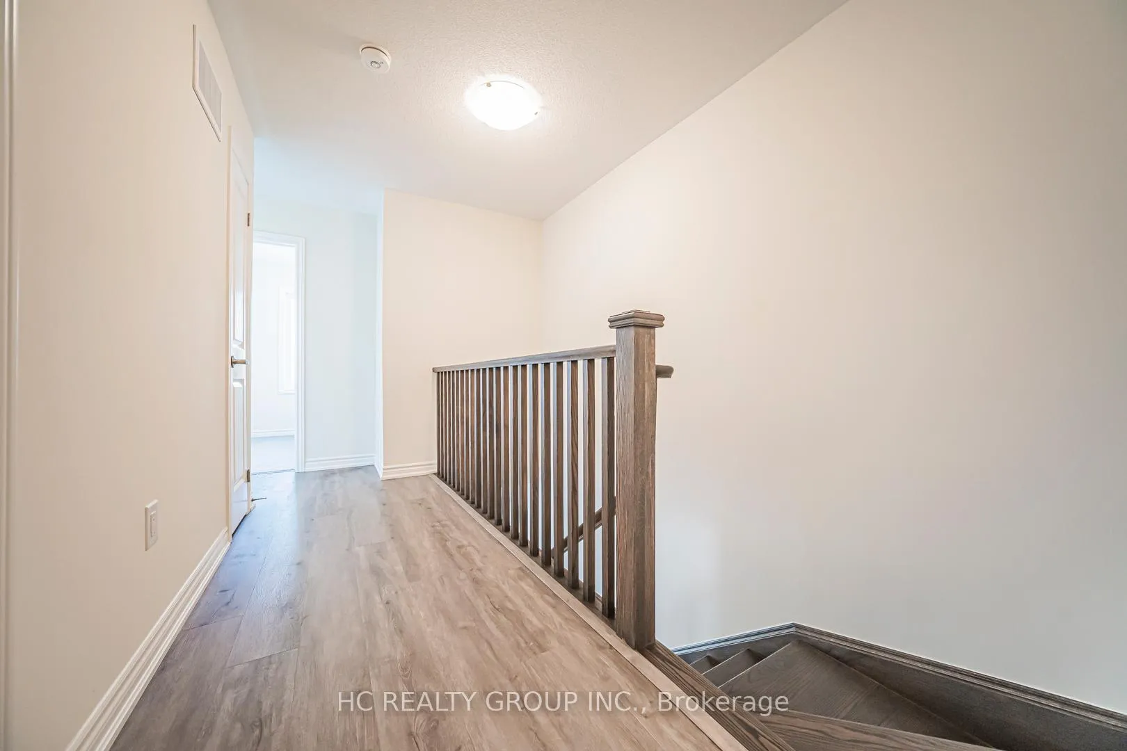 Photo 25 of 82 Thomas Frisby Jr Crescent, Markham, Victoria Square — HOMEH