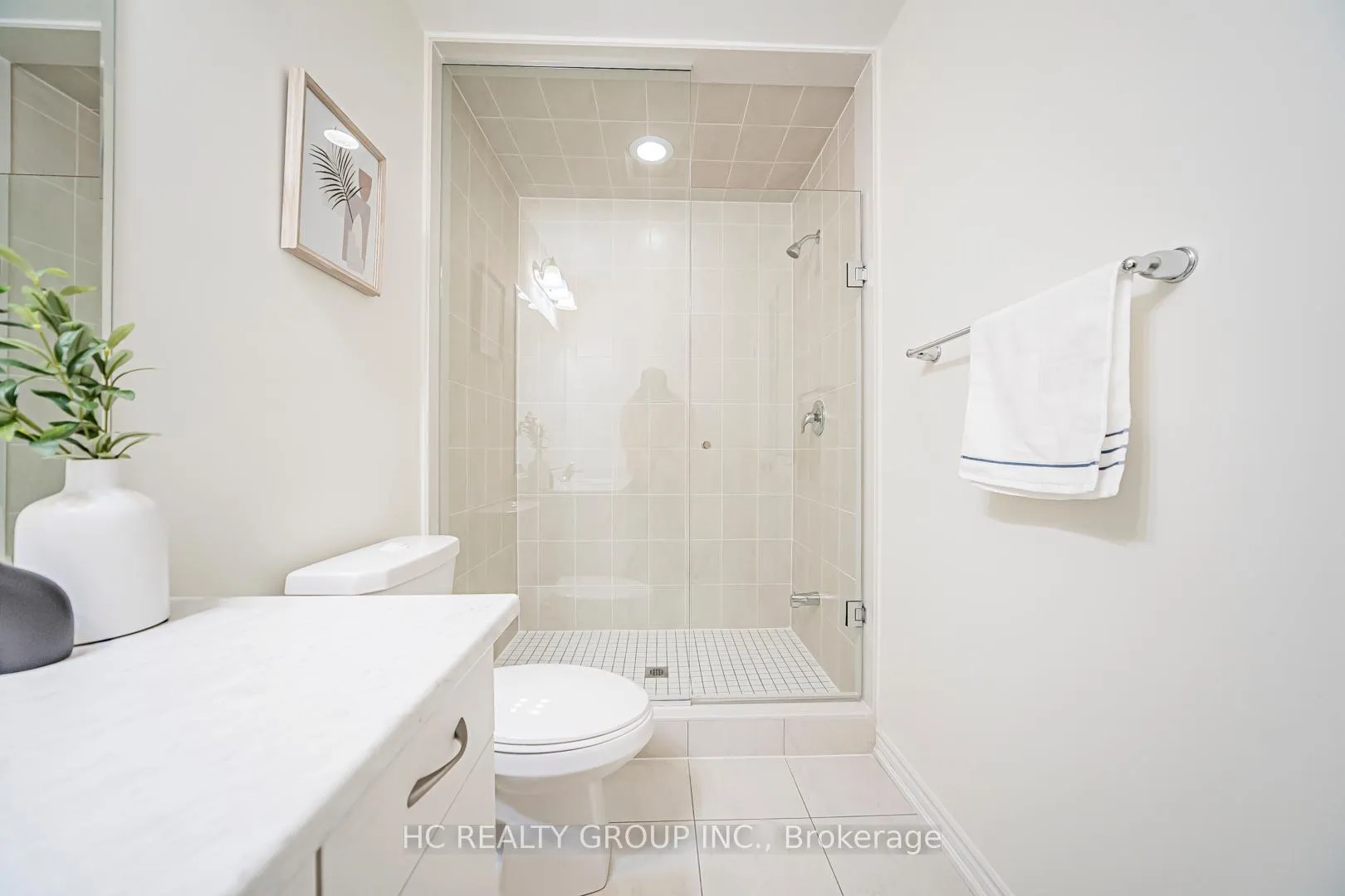Photo 41 of 82 Thomas Frisby Jr Crescent, Markham, Victoria Square — HOMEH