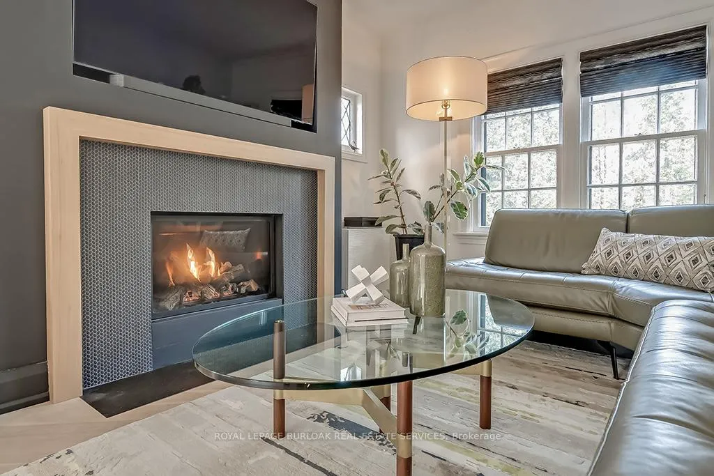 Photo 7 of 1060 Mohawk Road, Burlington, LaSalle — HOMEH