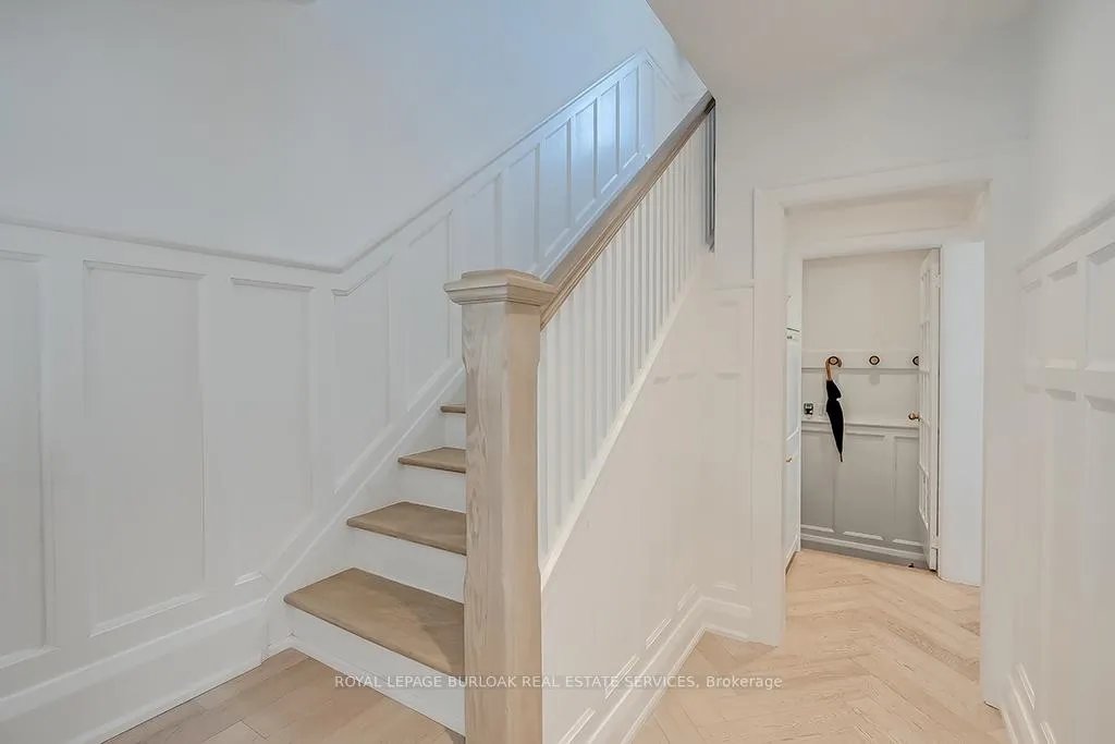 Photo 20 of 1060 Mohawk Road, Burlington, LaSalle — HOMEH