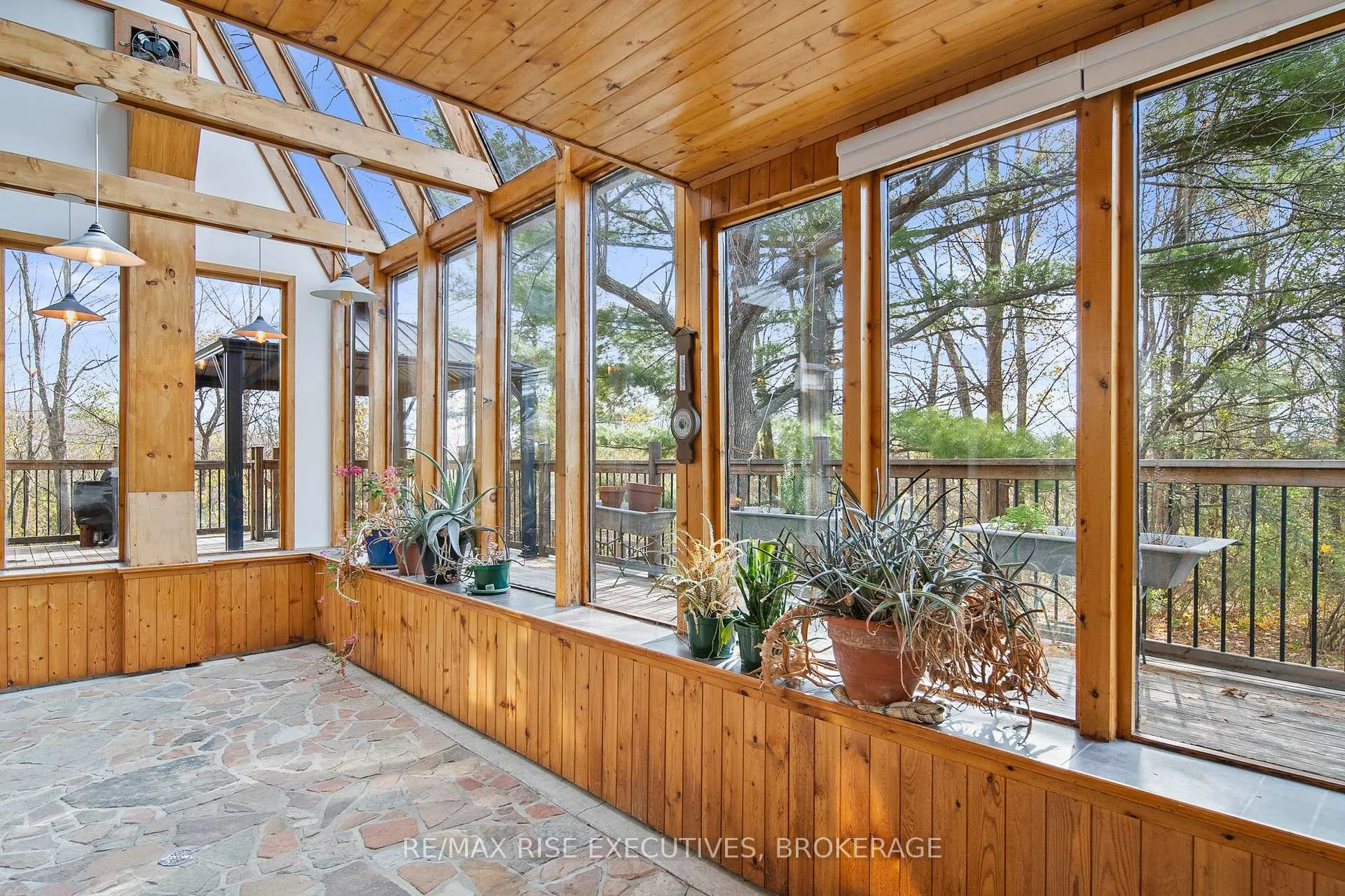 Photo 11 of 2336 Battersea Road, Kingston, City North of 401 — HOMEH