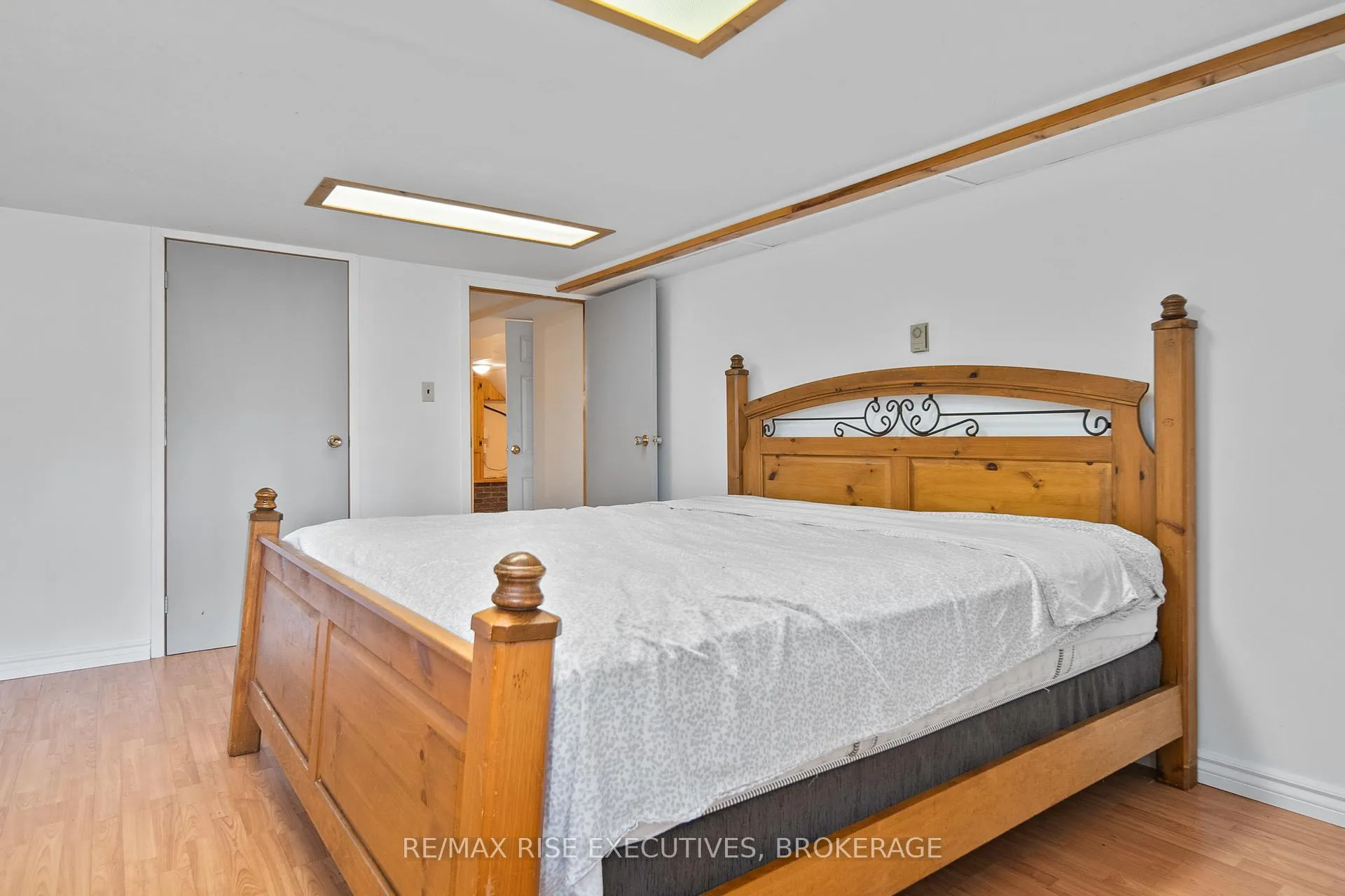 Photo 33 of 2336 Battersea Road, Kingston, City North of 401 — HOMEH