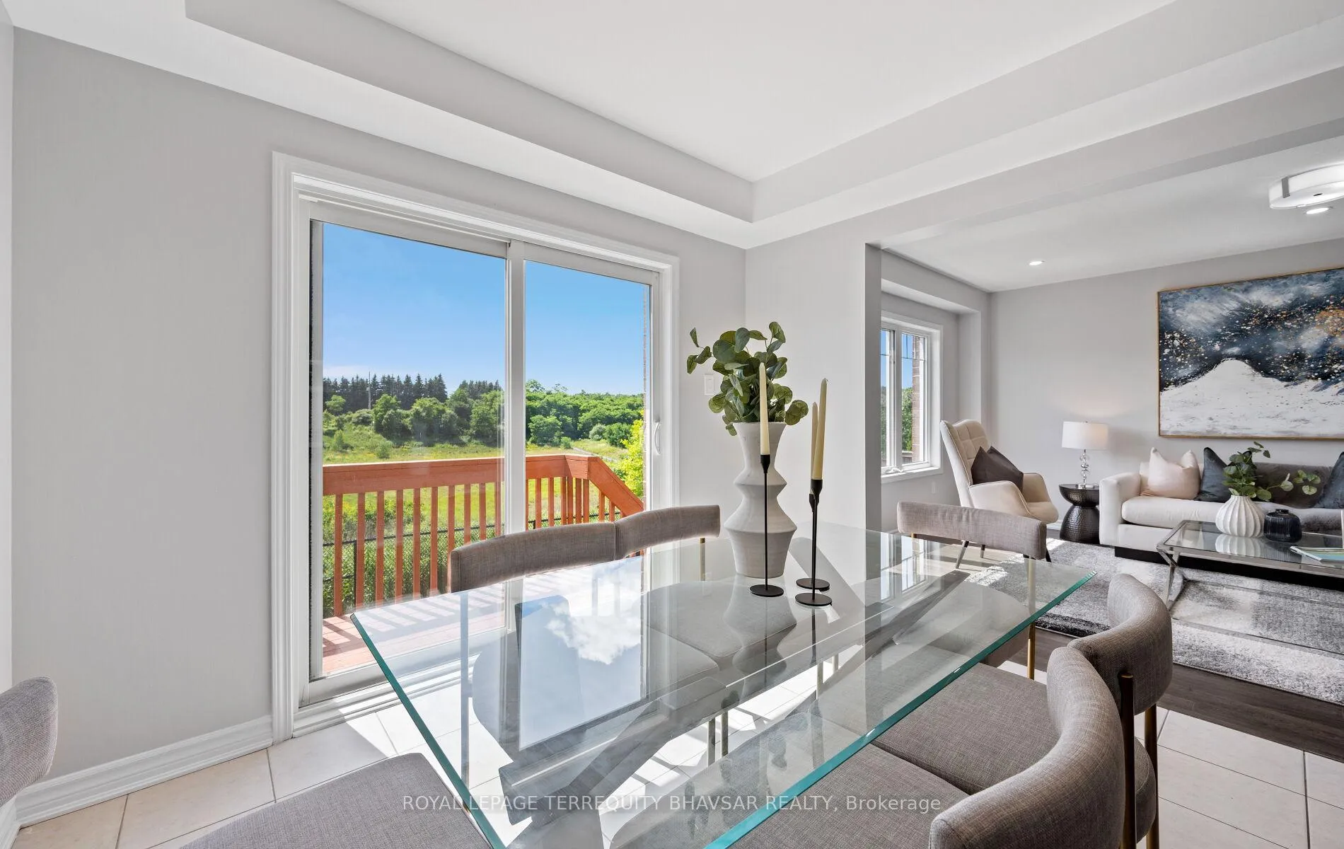 Photo 15 of 7 Shoreacres Drive, Kitchener, Rosenburg — HOMEH