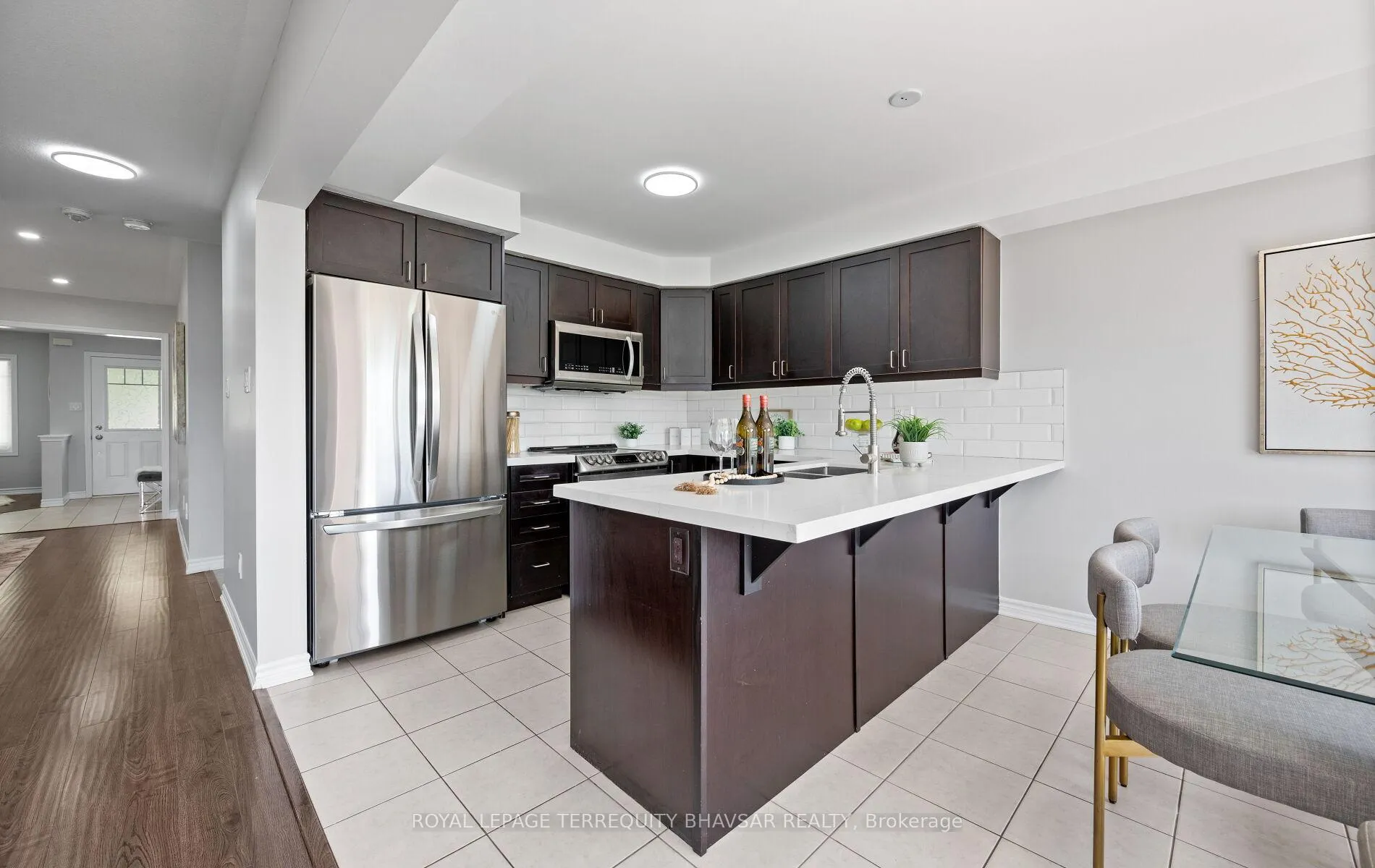 Photo 17 of 7 Shoreacres Drive, Kitchener, Rosenburg — HOMEH