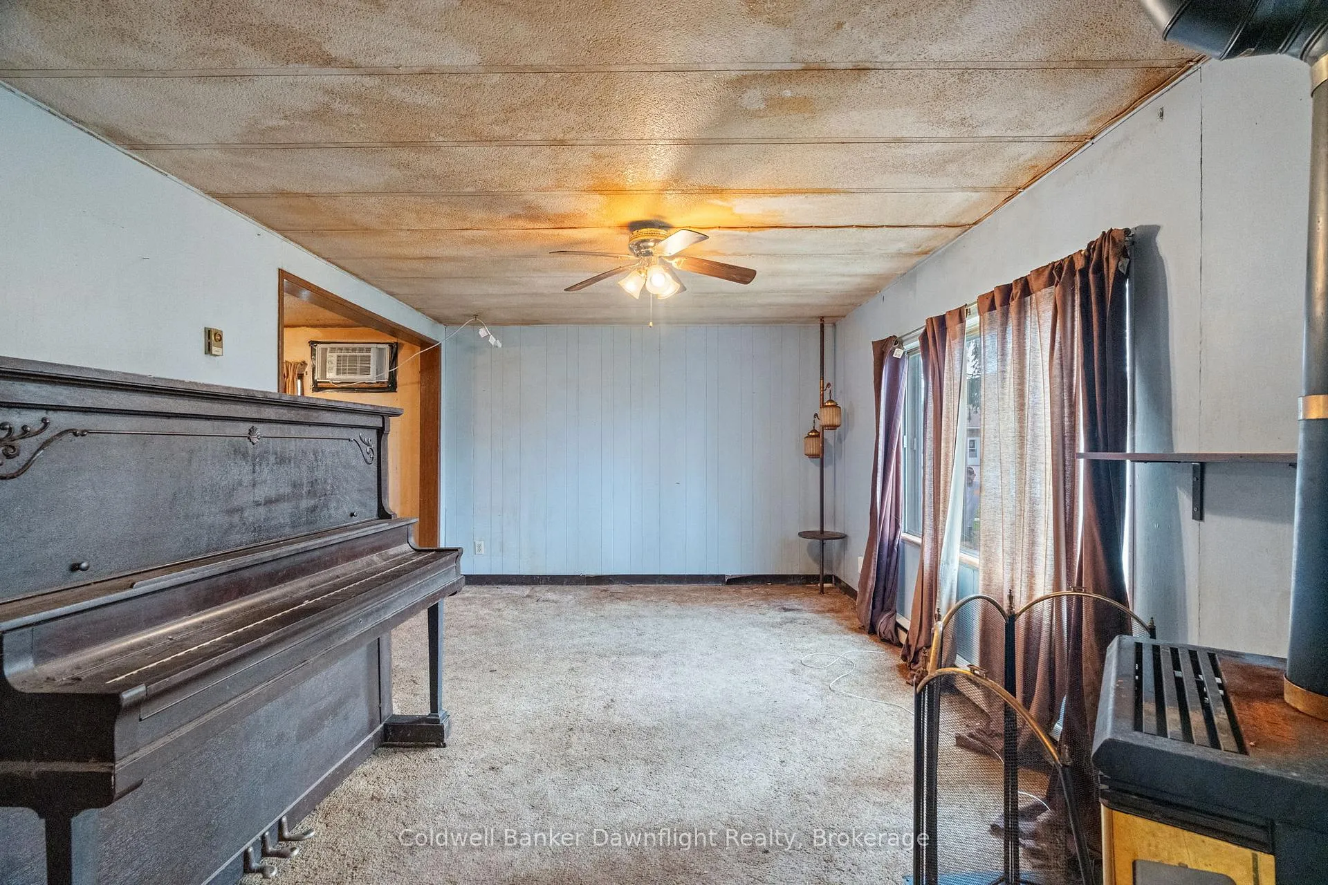 Photo 7 of 215 Prince Alfred Street, South Huron, Stephen Twp — HOMEH