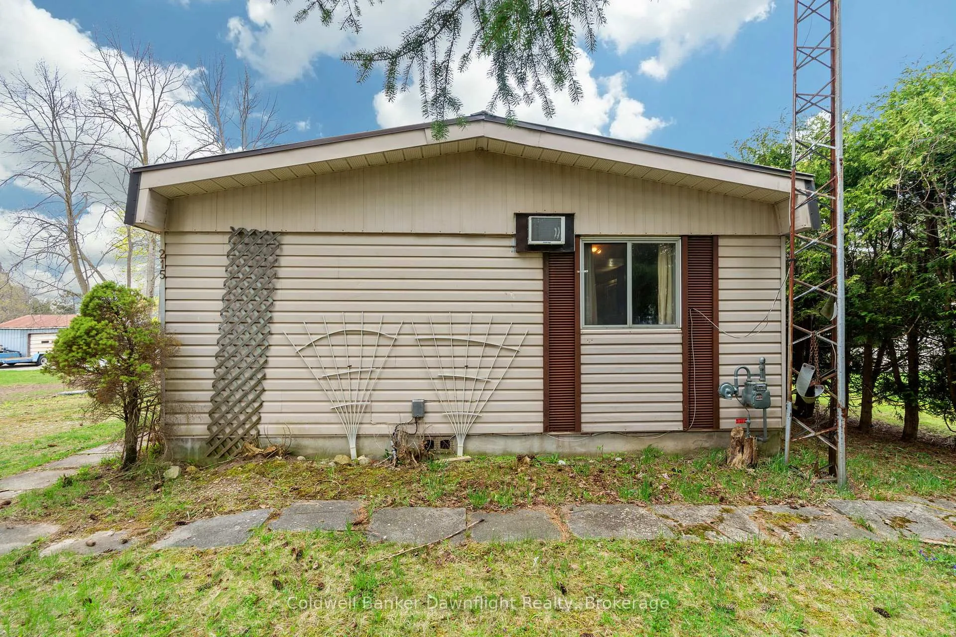 Photo 22 of 215 Prince Alfred Street, South Huron, Stephen Twp — HOMEH