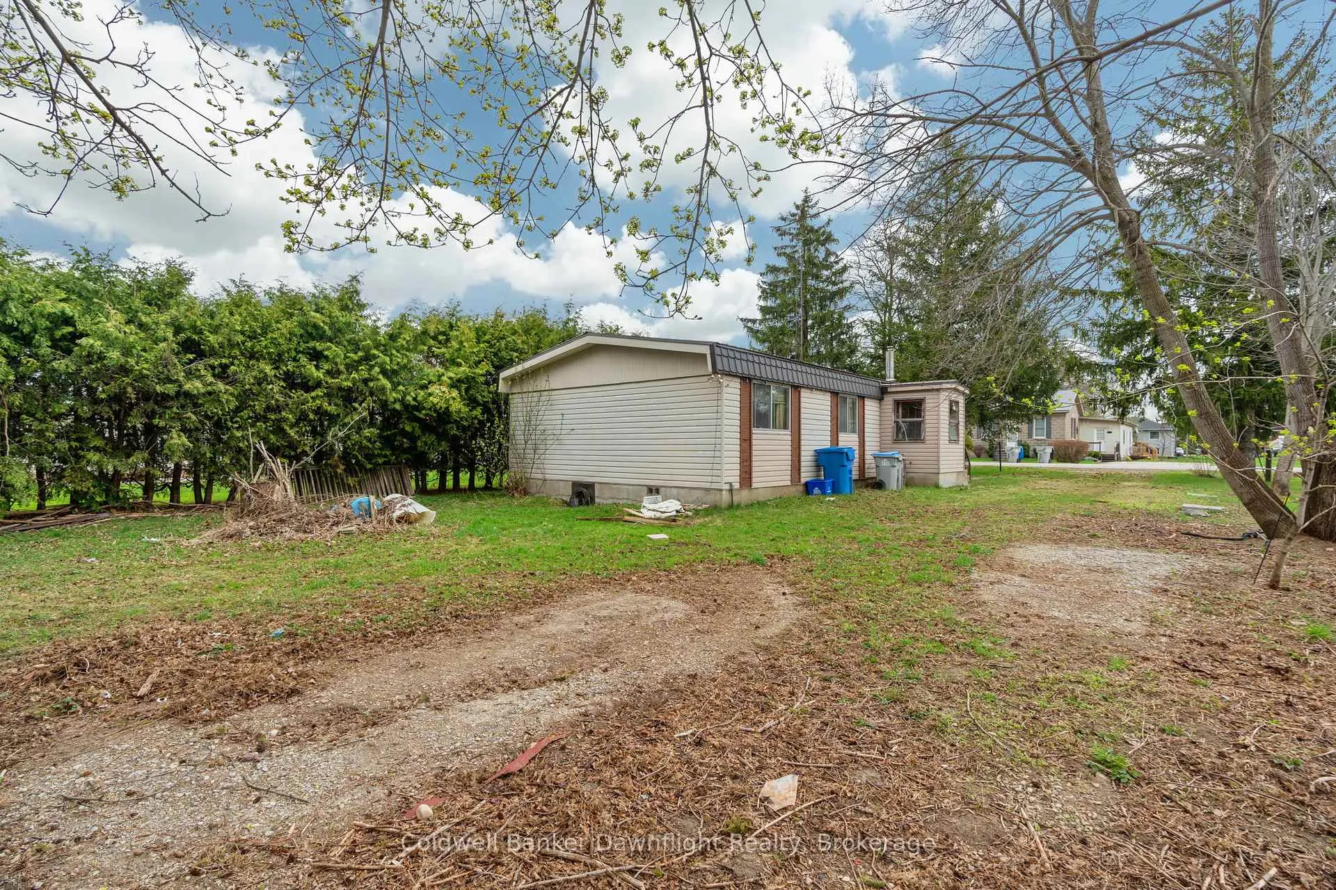 Photo 24 of 215 Prince Alfred Street, South Huron, Stephen Twp — HOMEH