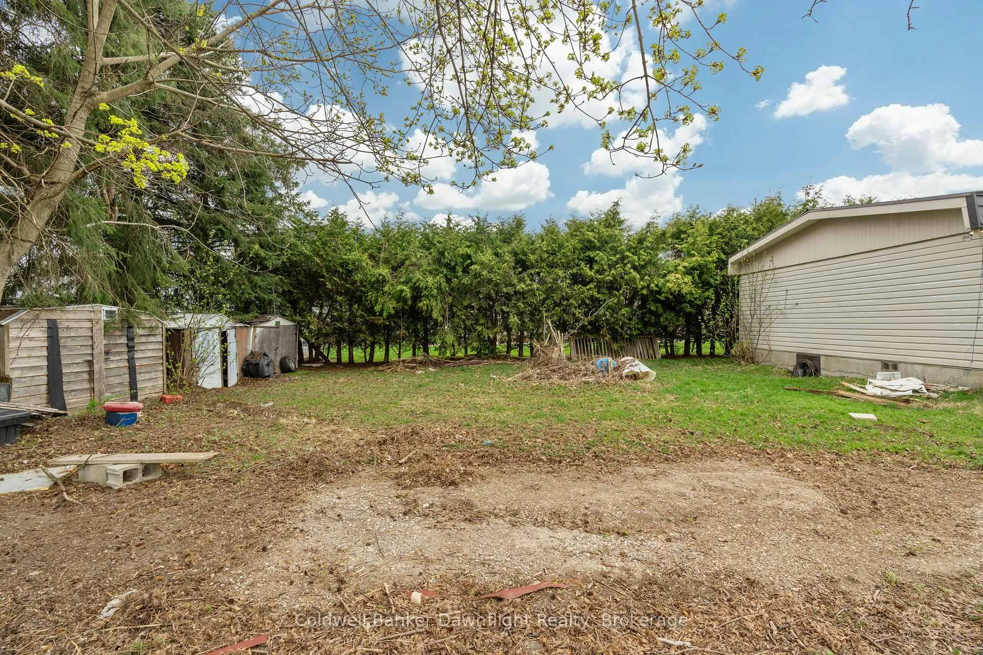 Photo 25 of 215 Prince Alfred Street, South Huron, Stephen Twp — HOMEH