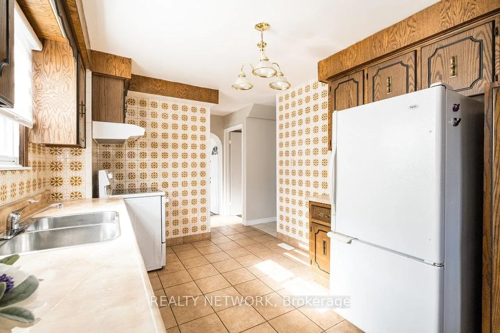 Photo 8 of 20 Queenslea Drive, Hamilton, Quinndale — HOMEH