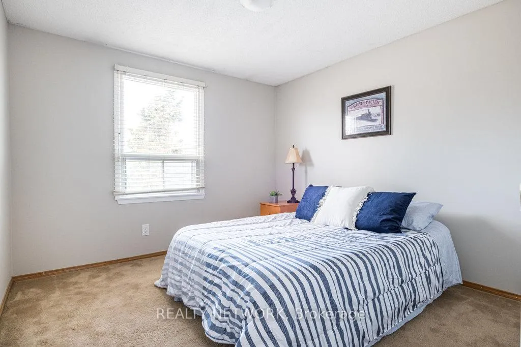 Photo 13 of 20 Queenslea Drive, Hamilton, Quinndale — HOMEH