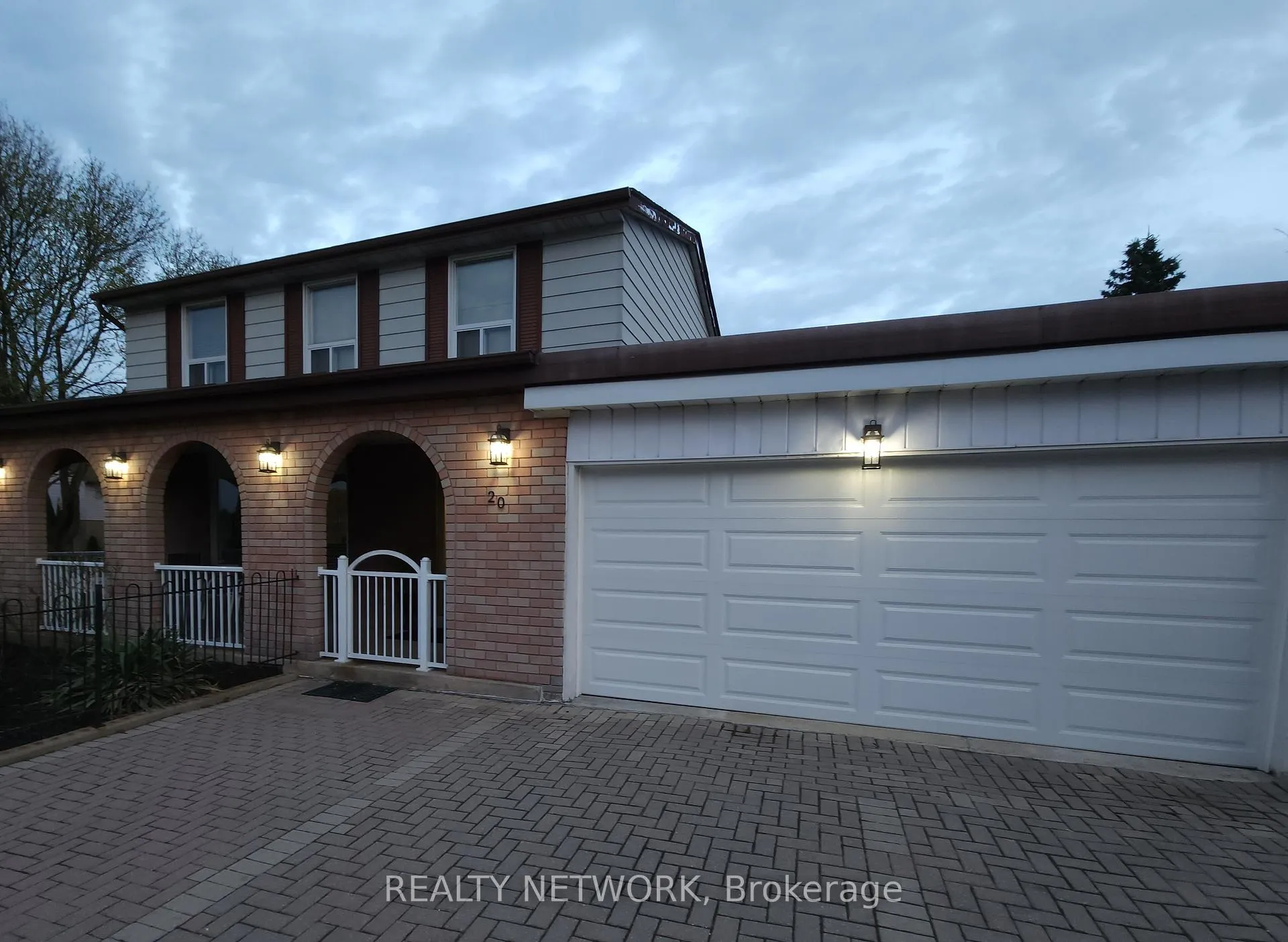 Photo 22 of 20 Queenslea Drive, Hamilton, Quinndale — HOMEH