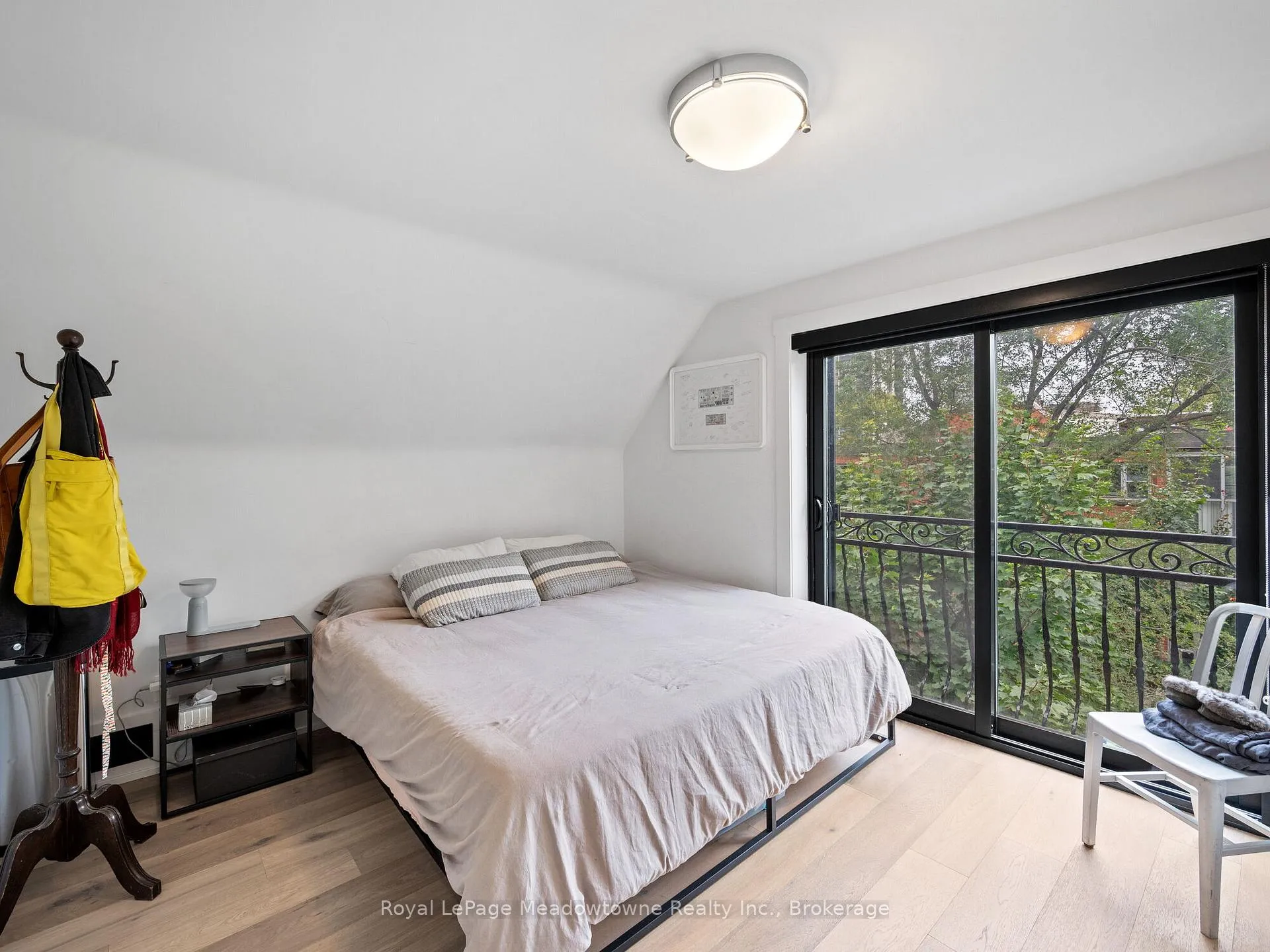 Photo 31 of 213 Caroline Street S, Hamilton, Durand — HOMEH