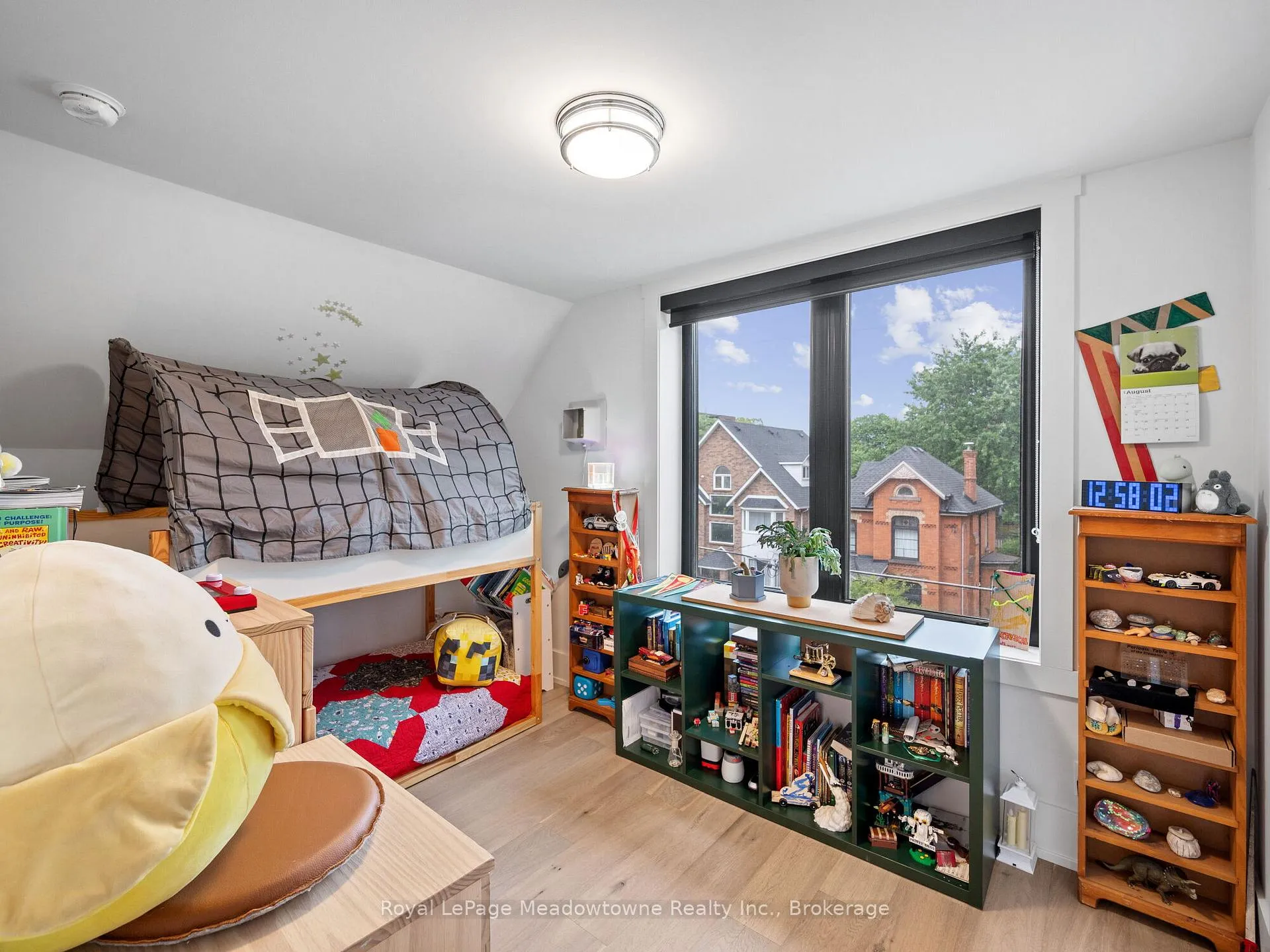 Photo 33 of 213 Caroline Street S, Hamilton, Durand — HOMEH