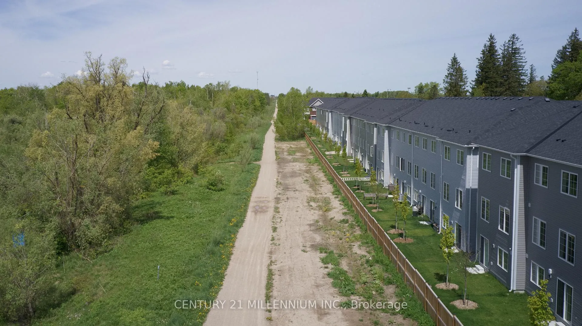 Photo 4 of 106 Winters Way, Shelburne — HOMEH
