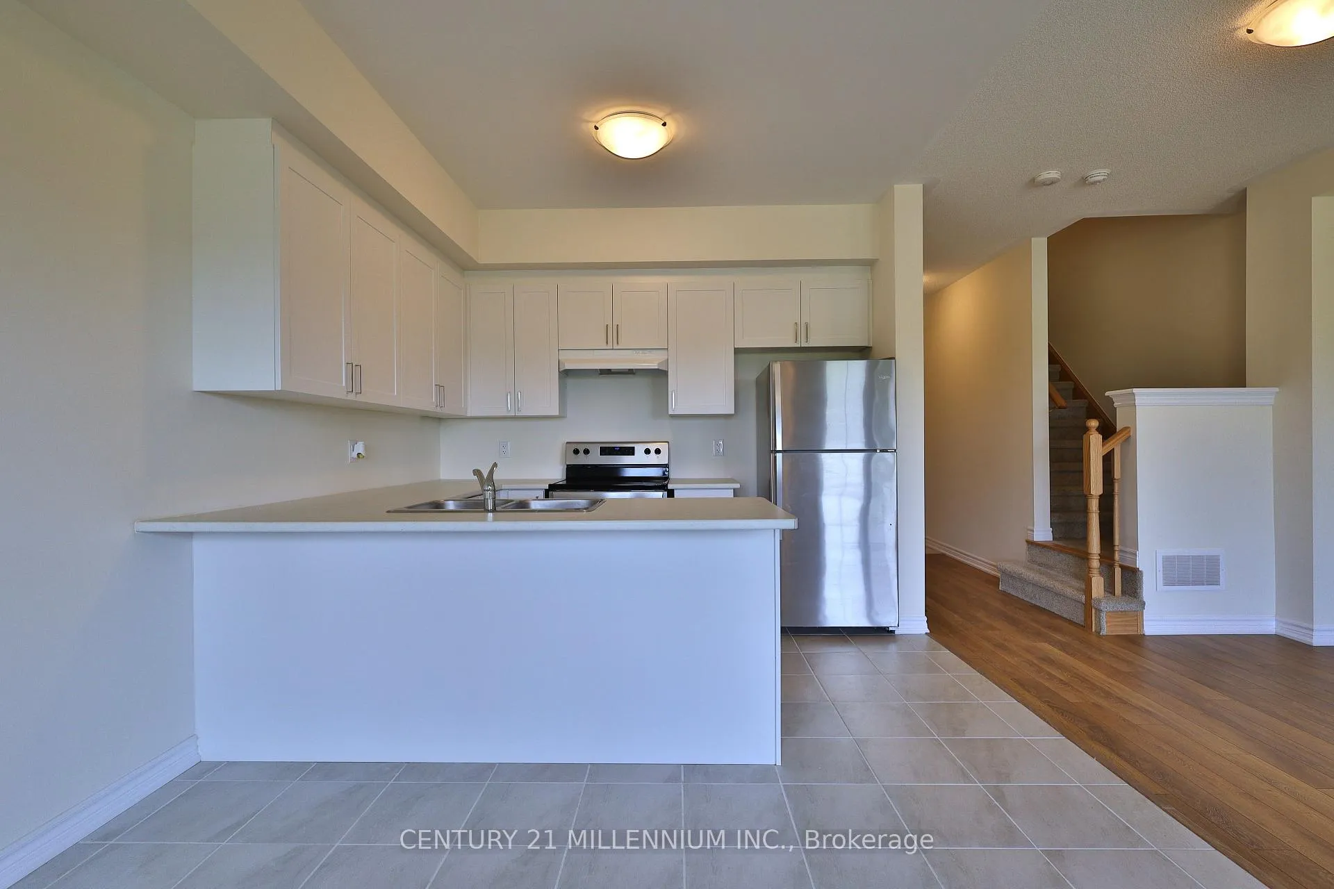 Photo 15 of 106 Winters Way, Shelburne — HOMEH