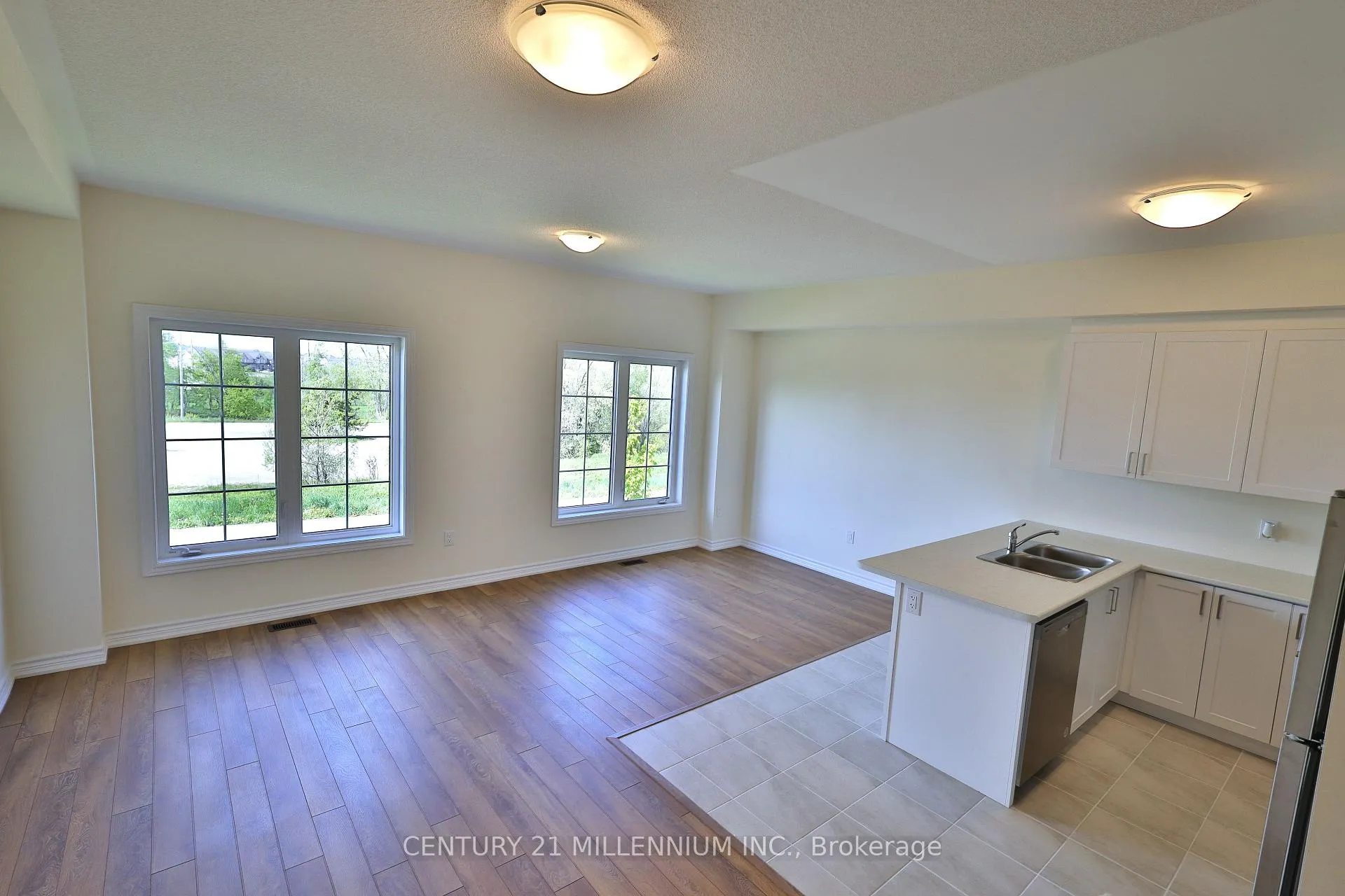 Photo 16 of 106 Winters Way, Shelburne — HOMEH