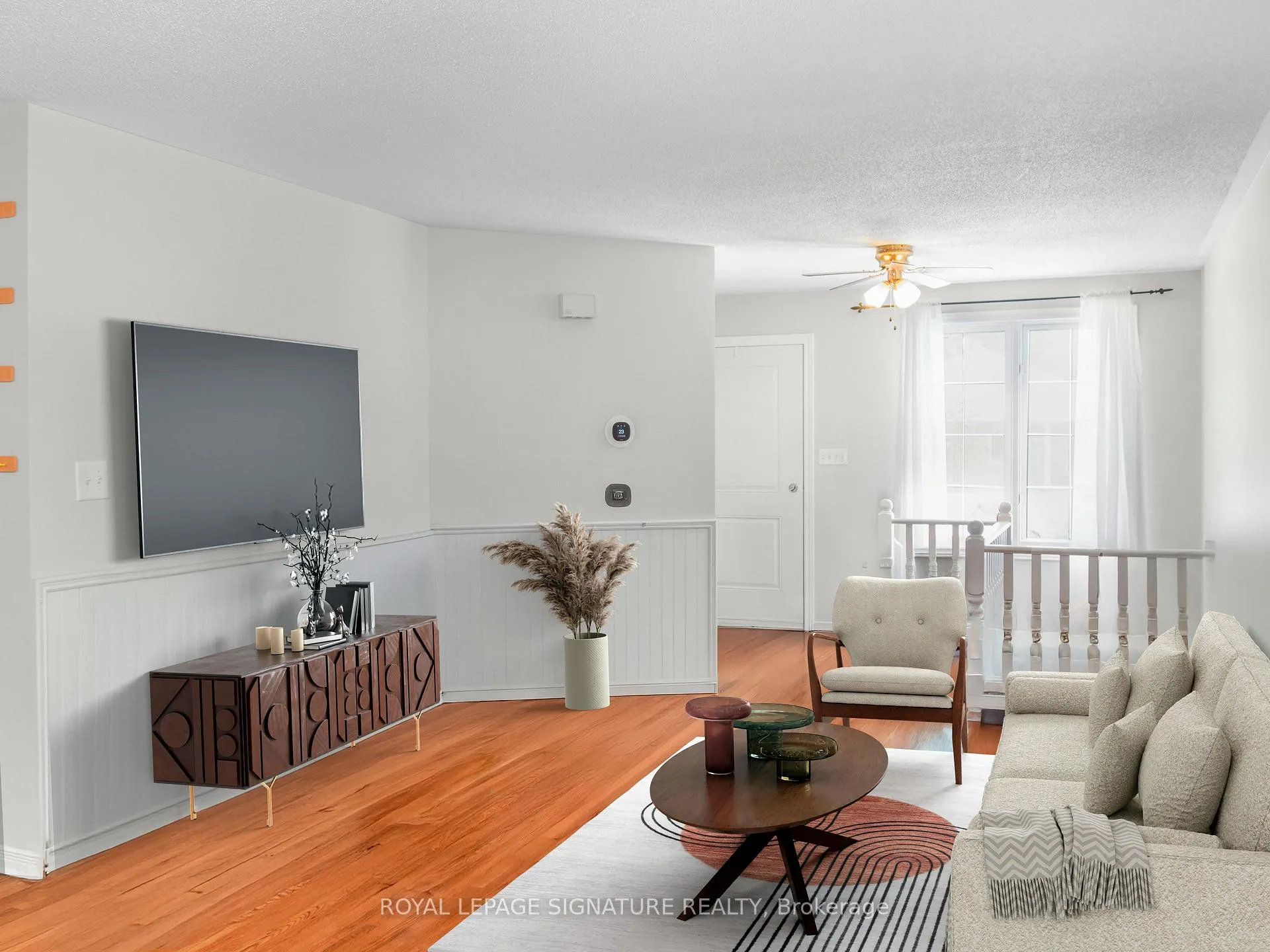 Photo 4 of 9 Hawk Street, Brant, South Dumfries — HOMEH