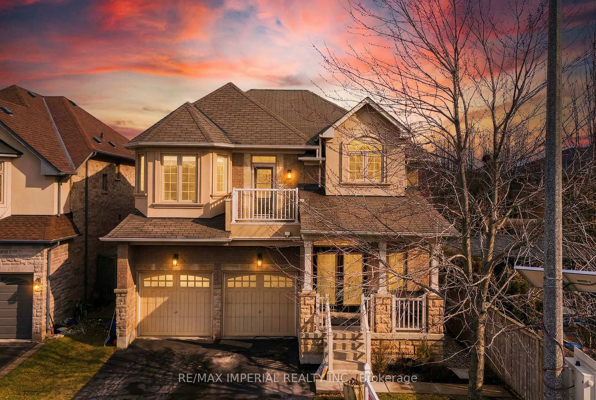 Photo 1 of 2252 Pine Glen Road, Oakville, Westmount — HOMEH