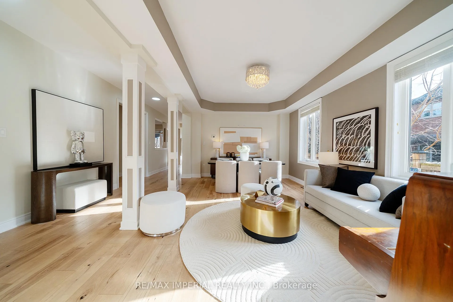 Photo 5 of 2252 Pine Glen Road, Oakville, Westmount — HOMEH