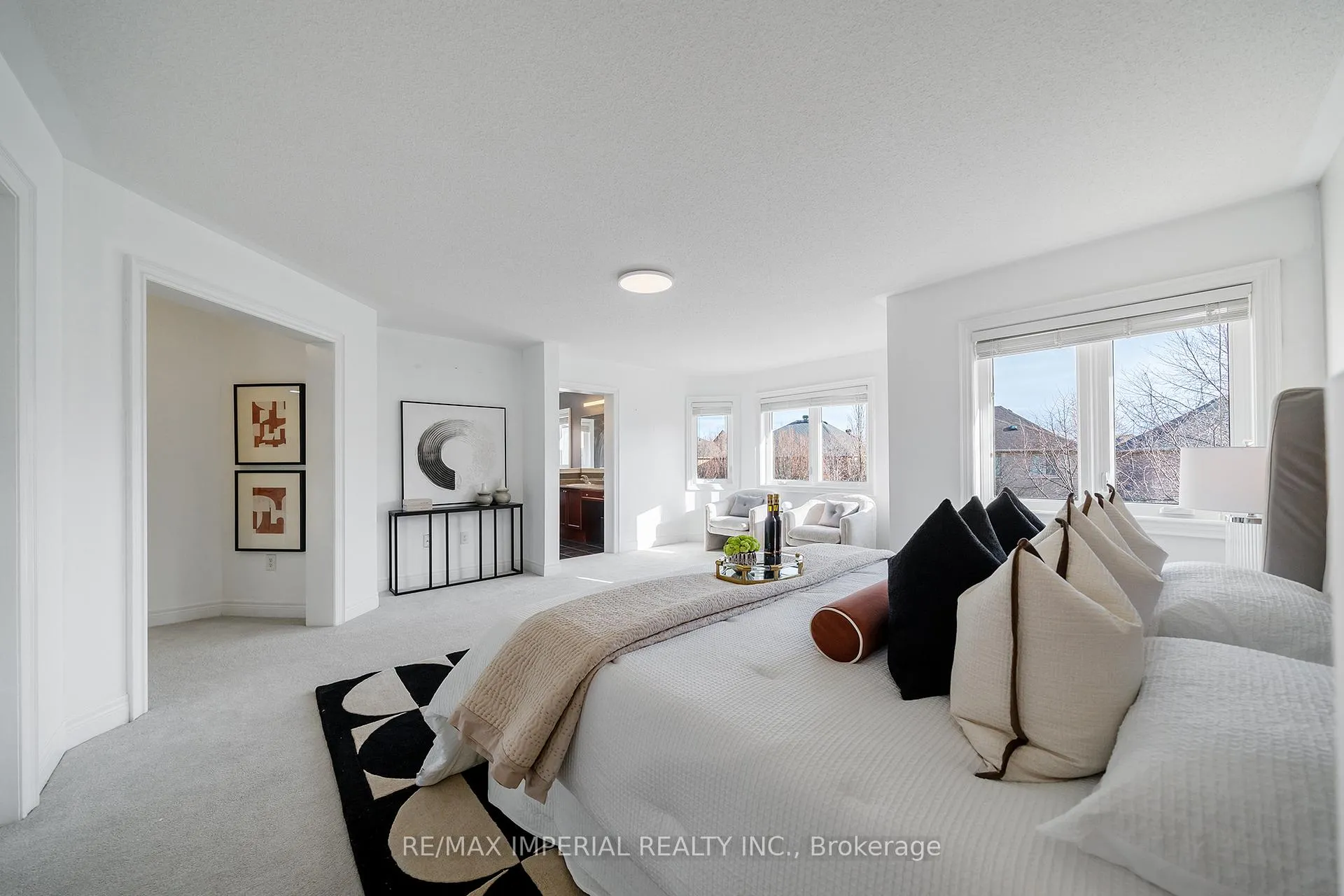 Photo 28 of 2252 Pine Glen Road, Oakville, Westmount — HOMEH