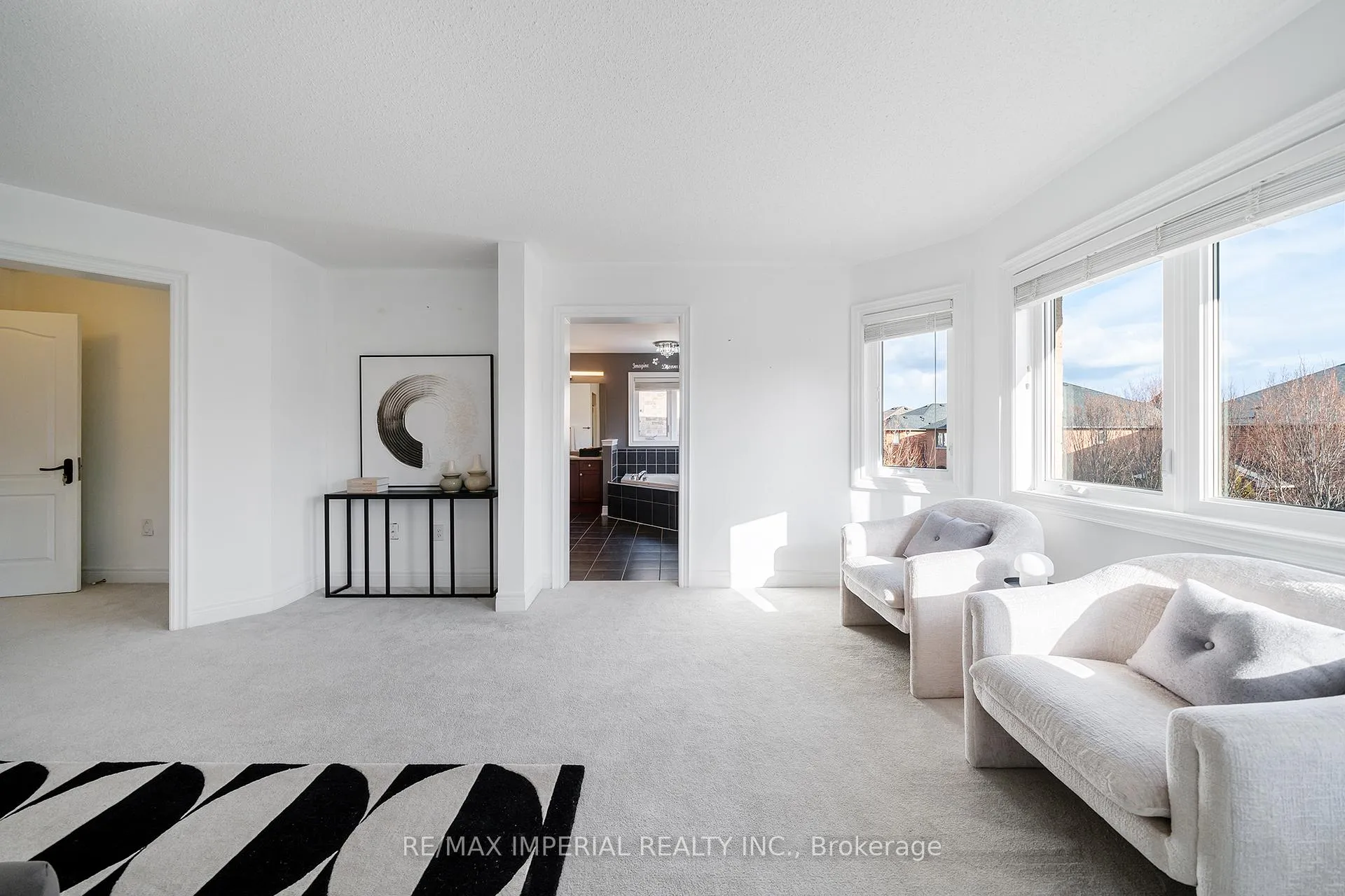 Photo 29 of 2252 Pine Glen Road, Oakville, Westmount — HOMEH